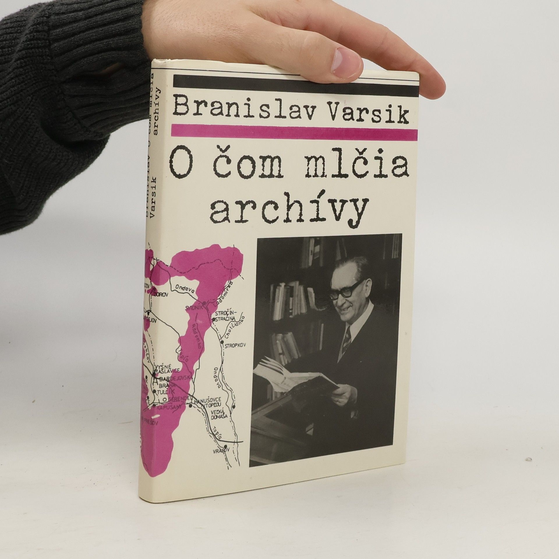 O čom mlčia archívy