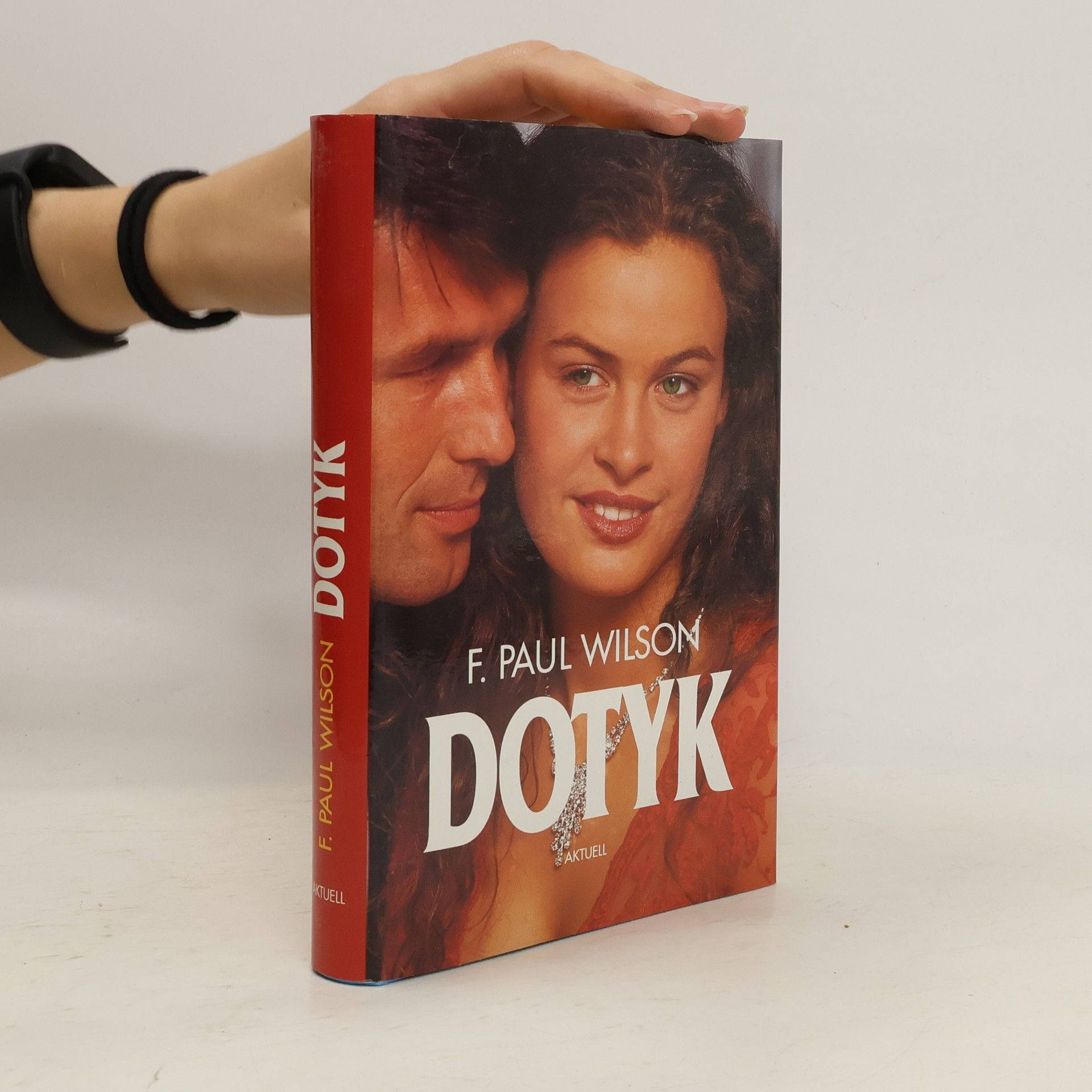 Francis Paul Wilson Dotyk