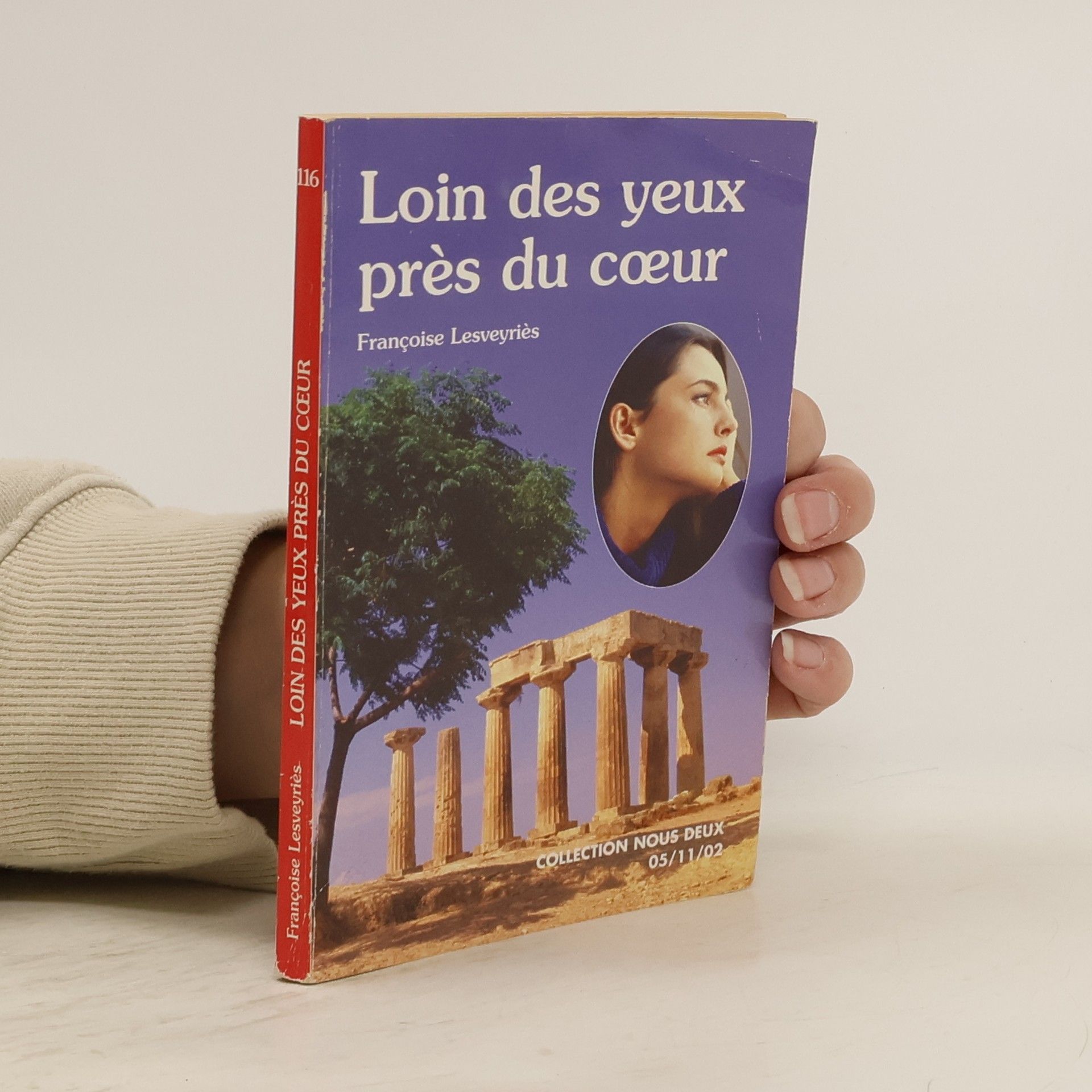 Françoise Lesveyriès Loin des yeux près du cœur