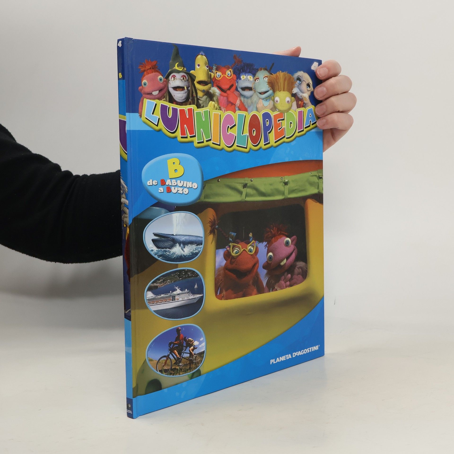 Collectif d'auteurs Lunniclopedia 4