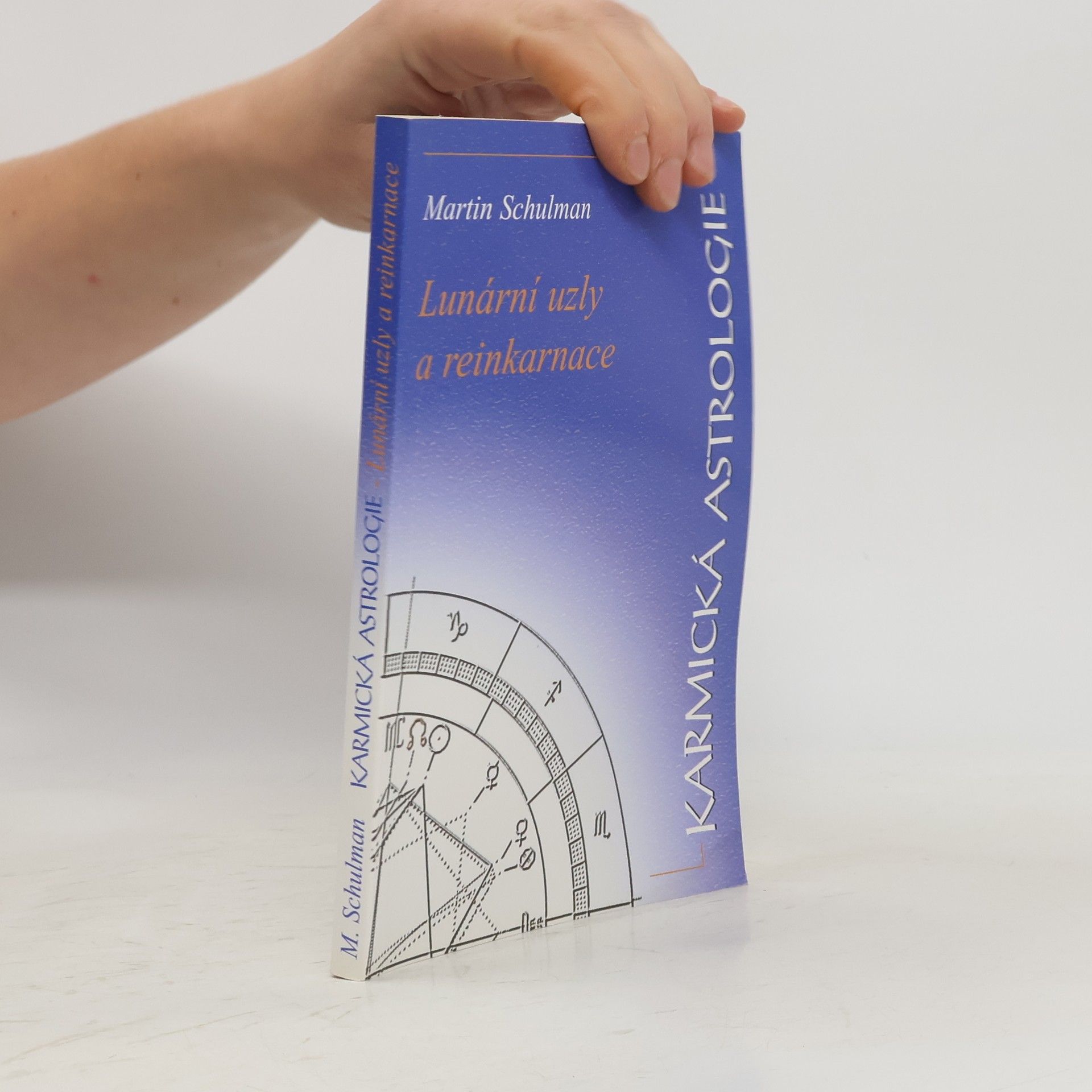 Karmická astrologie. Lunární uzly a reinkarnace