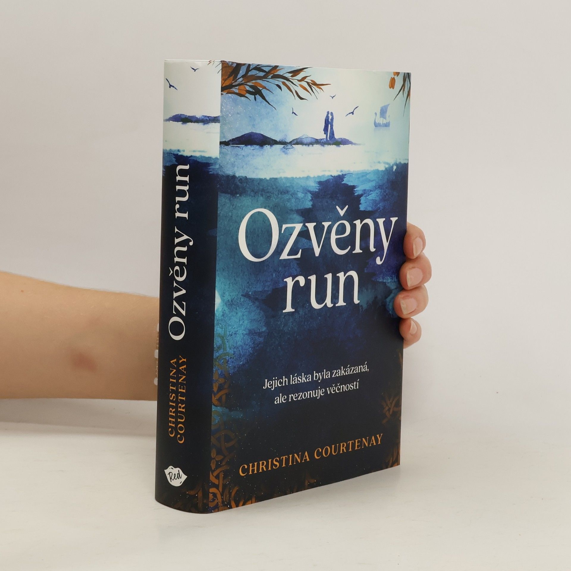 Christina Courtenay Ozvěny run