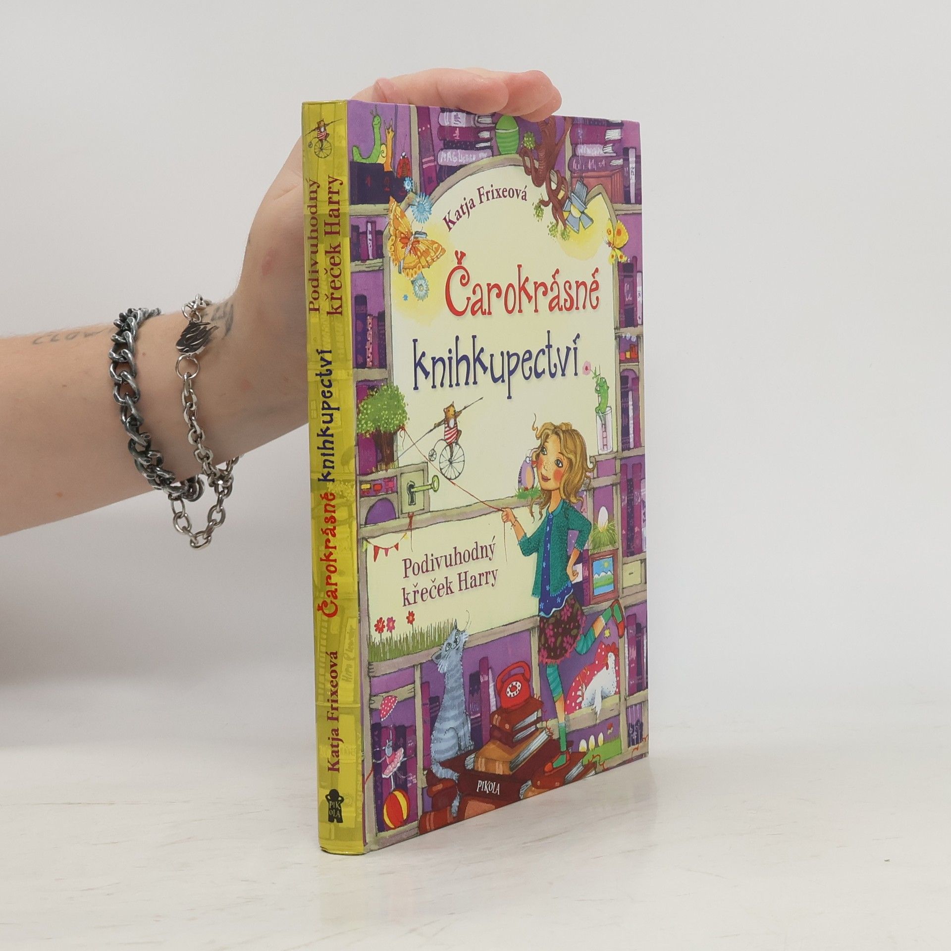 Čarokrásné knihkupectví. Podivuhodný křeček Harry