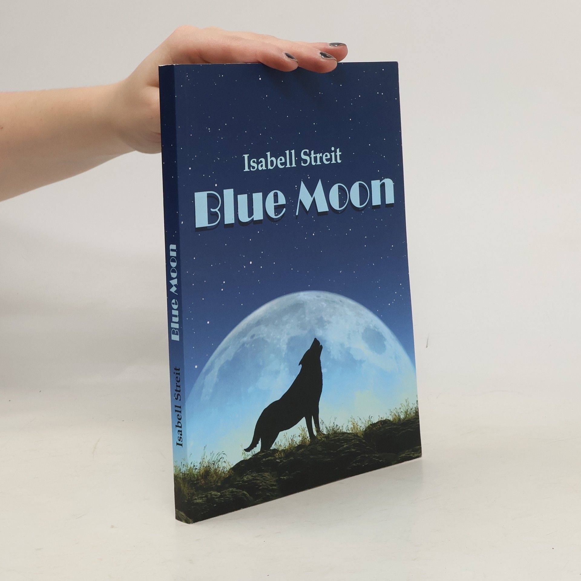 Isabell Streit Blue Moon