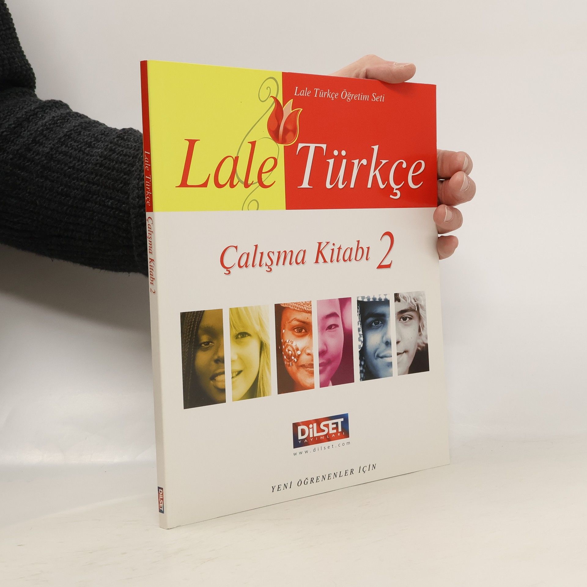 Collectif d'auteurs Lale Türkçe
