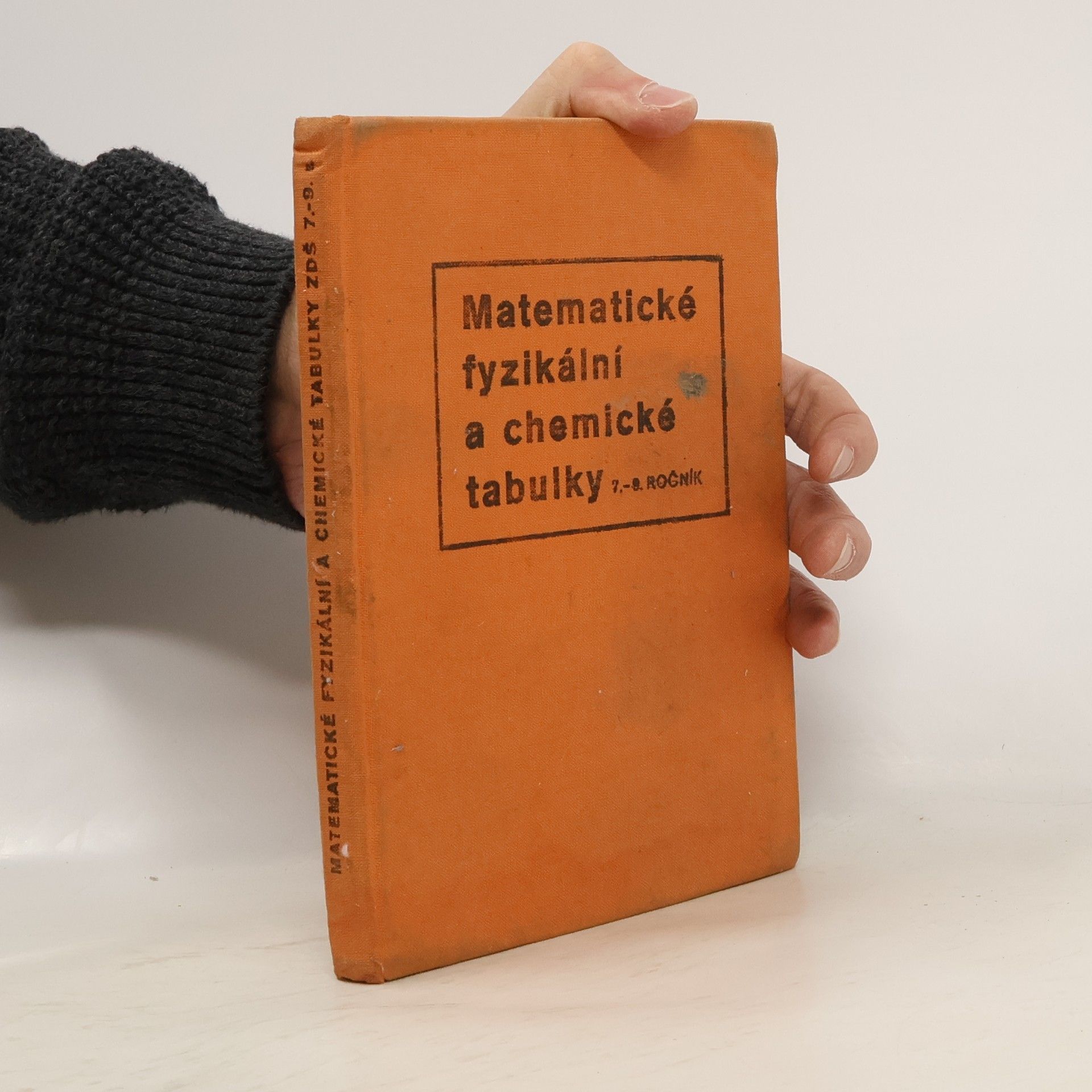 Collectif d'auteurs Matematické, fyzikální a chemické tabulky pro 7. až 9. ročník
