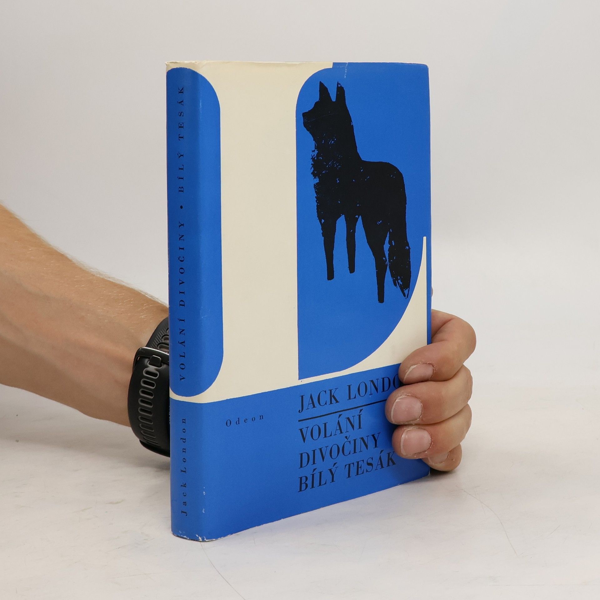 Jack London Volání divočiny. Bílý tesák