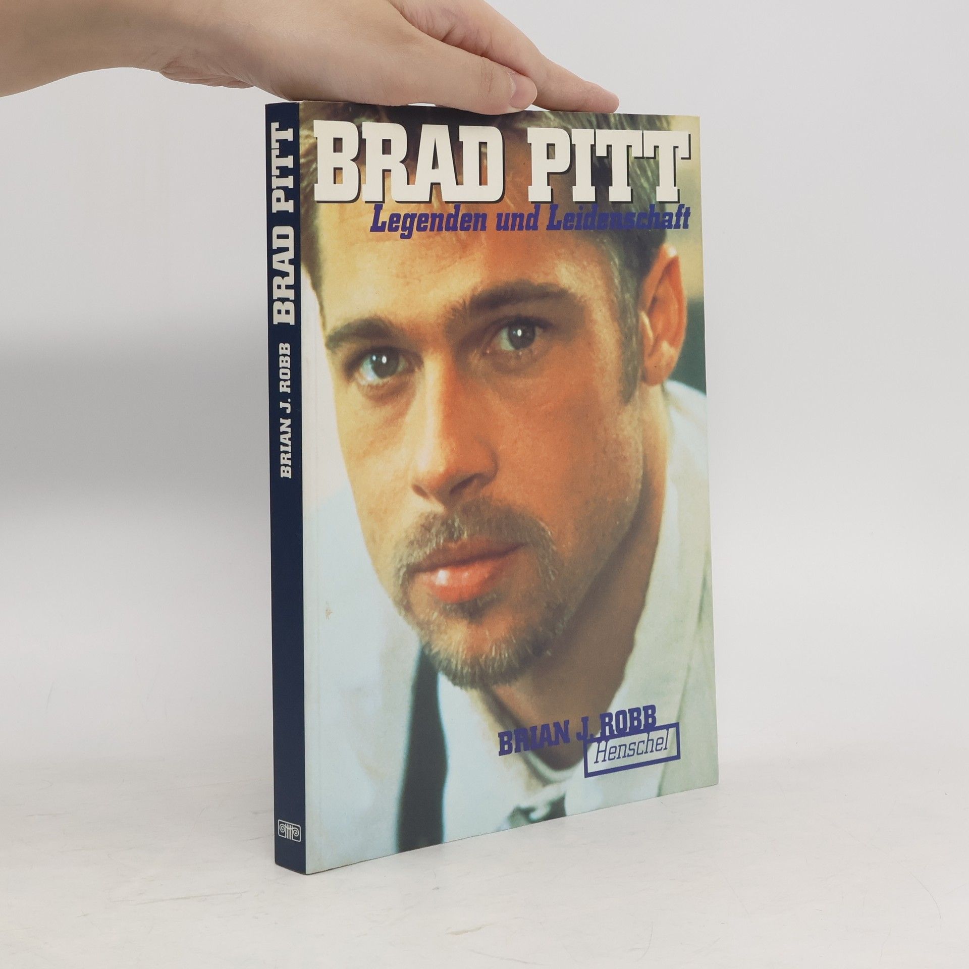 Brian J. Robb Brad Pitt