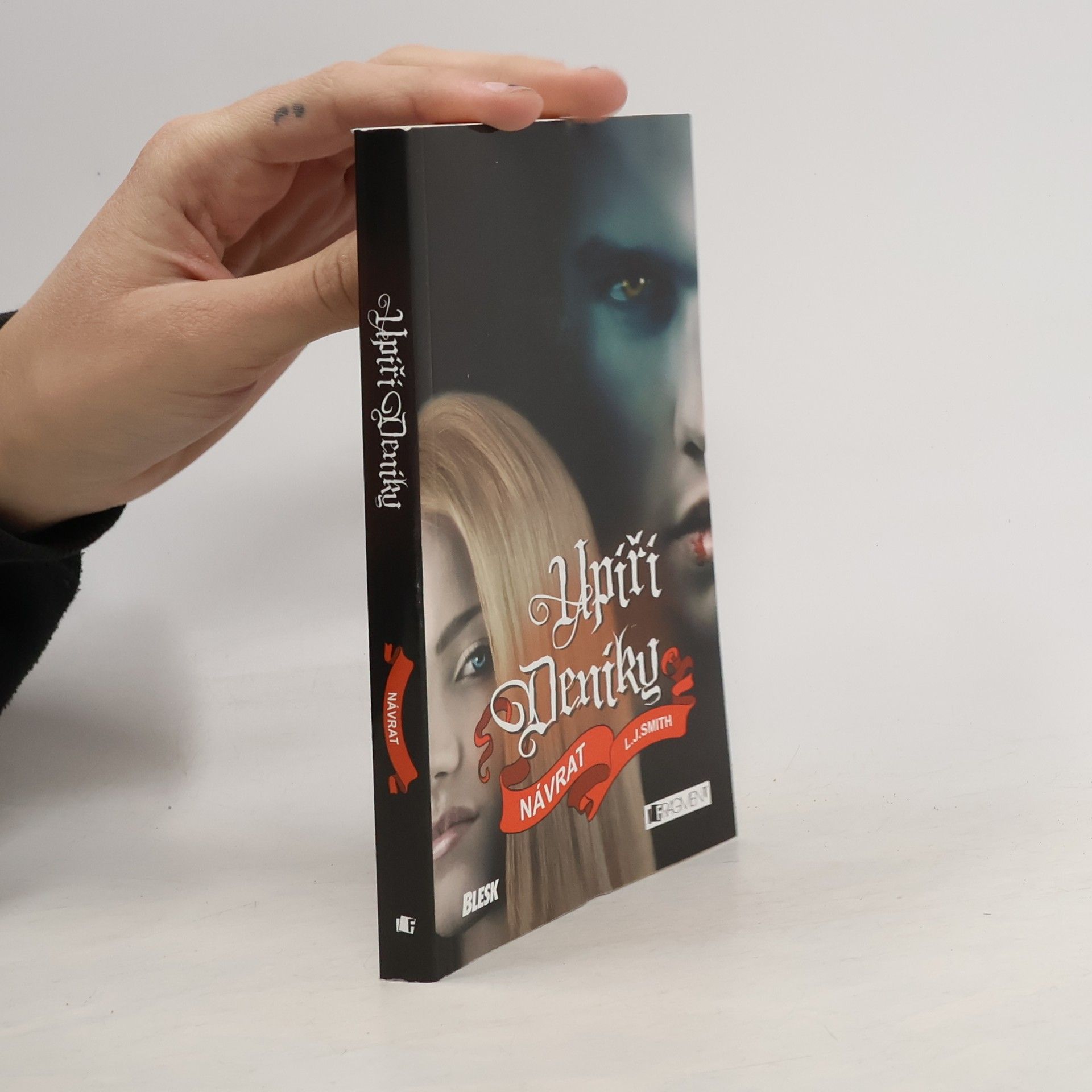 Lisa Jane Smith Upíří deníky. Návrat