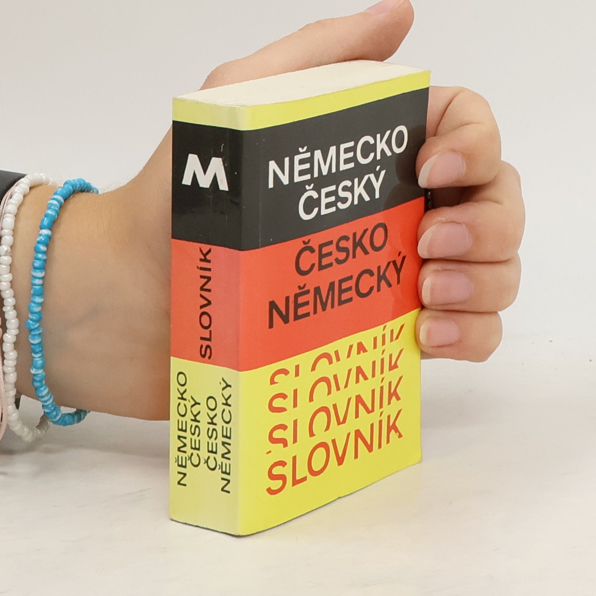 Various authors Německo-český, česko-německý slovník