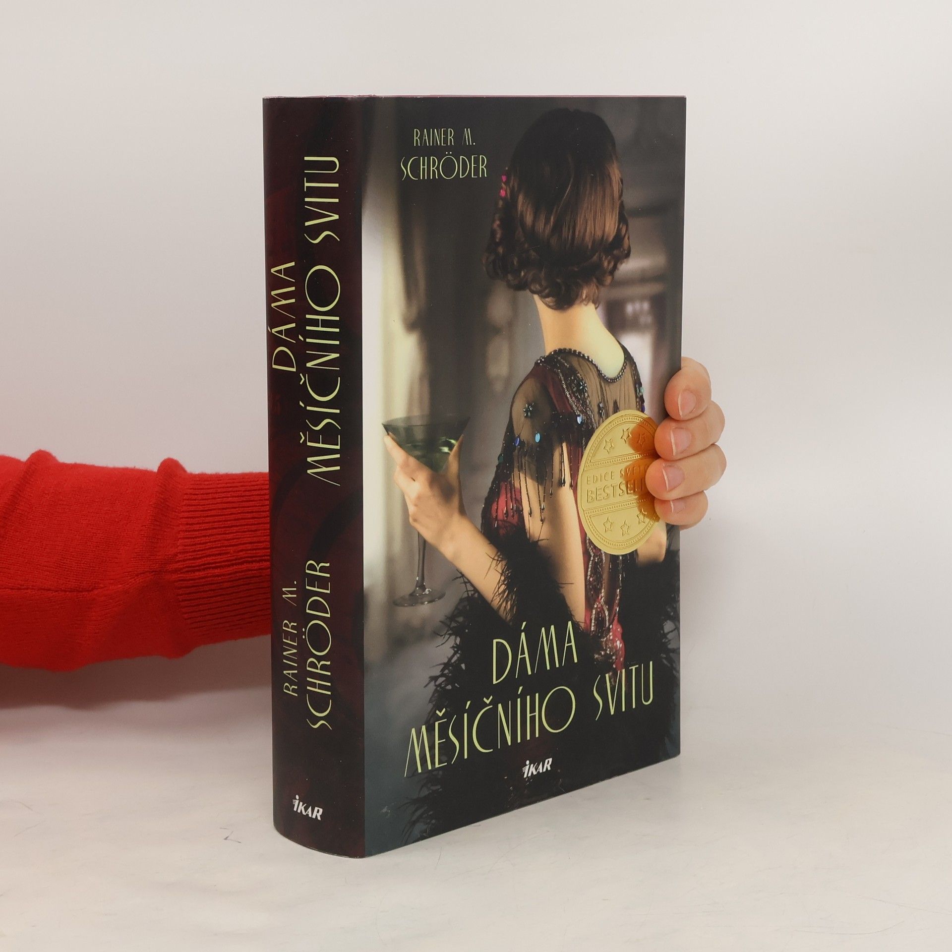 Rainer M. Schröder Dáma Měsíčního svitu
