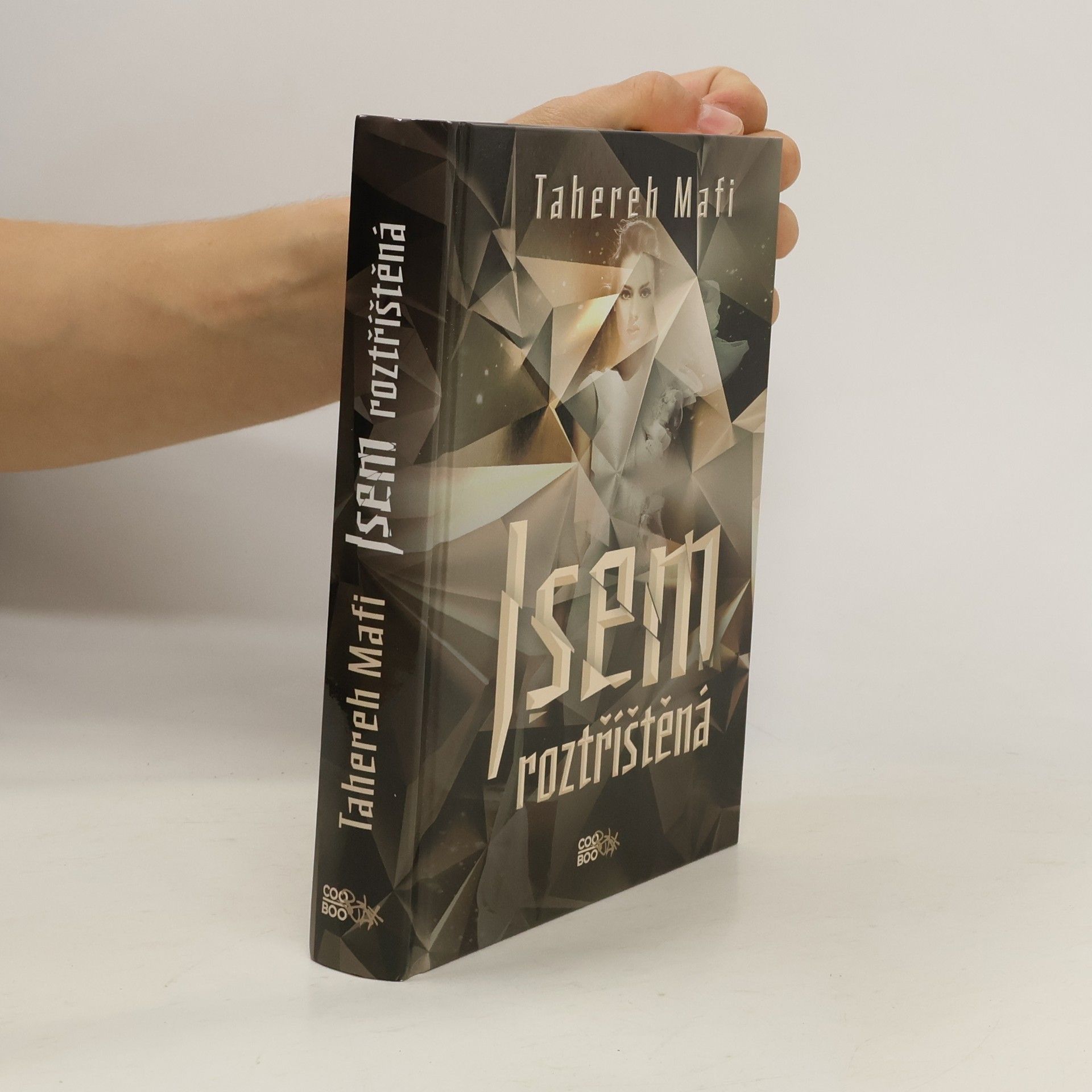 Tahereh Mafi Jsem roztříštěná