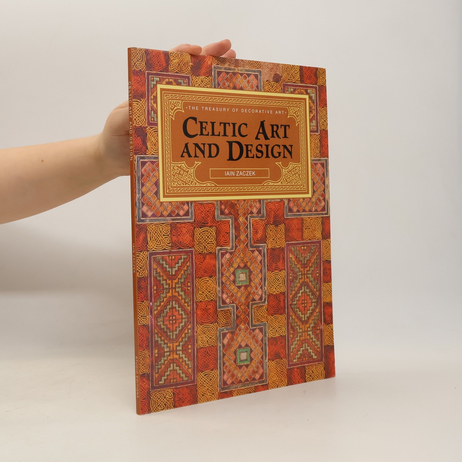 Iain Zaczek Celtic Art and Design