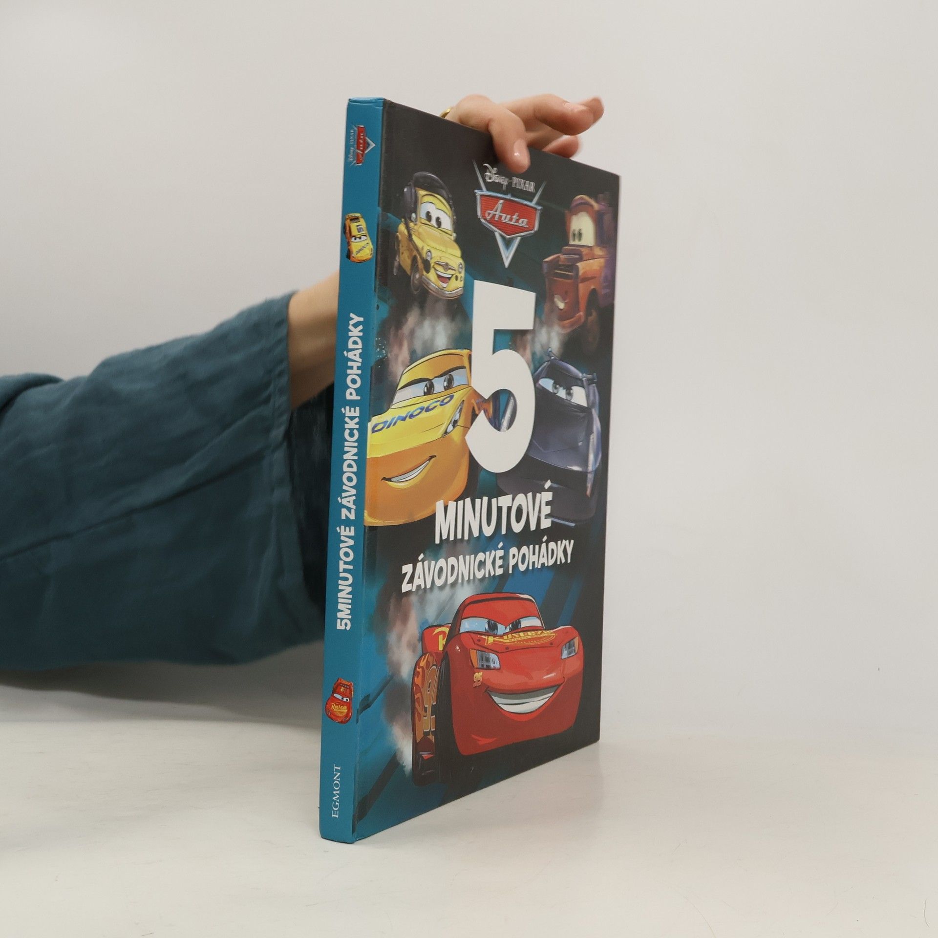 Kolektiv autorů Auta - 5minutové závodnické pohádky