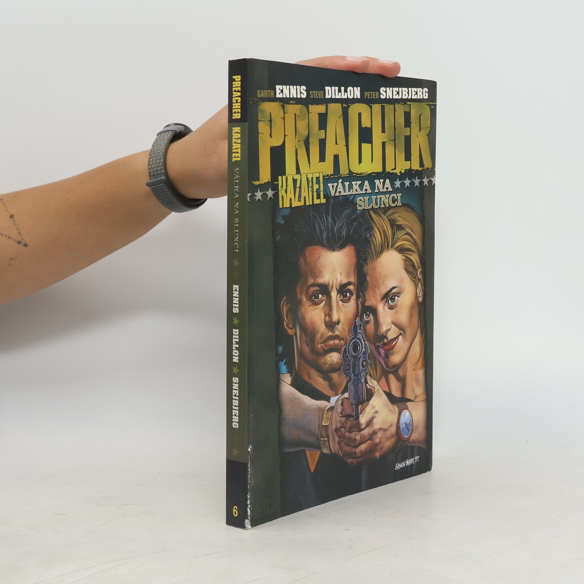 Garth Ennis Válka na slunci