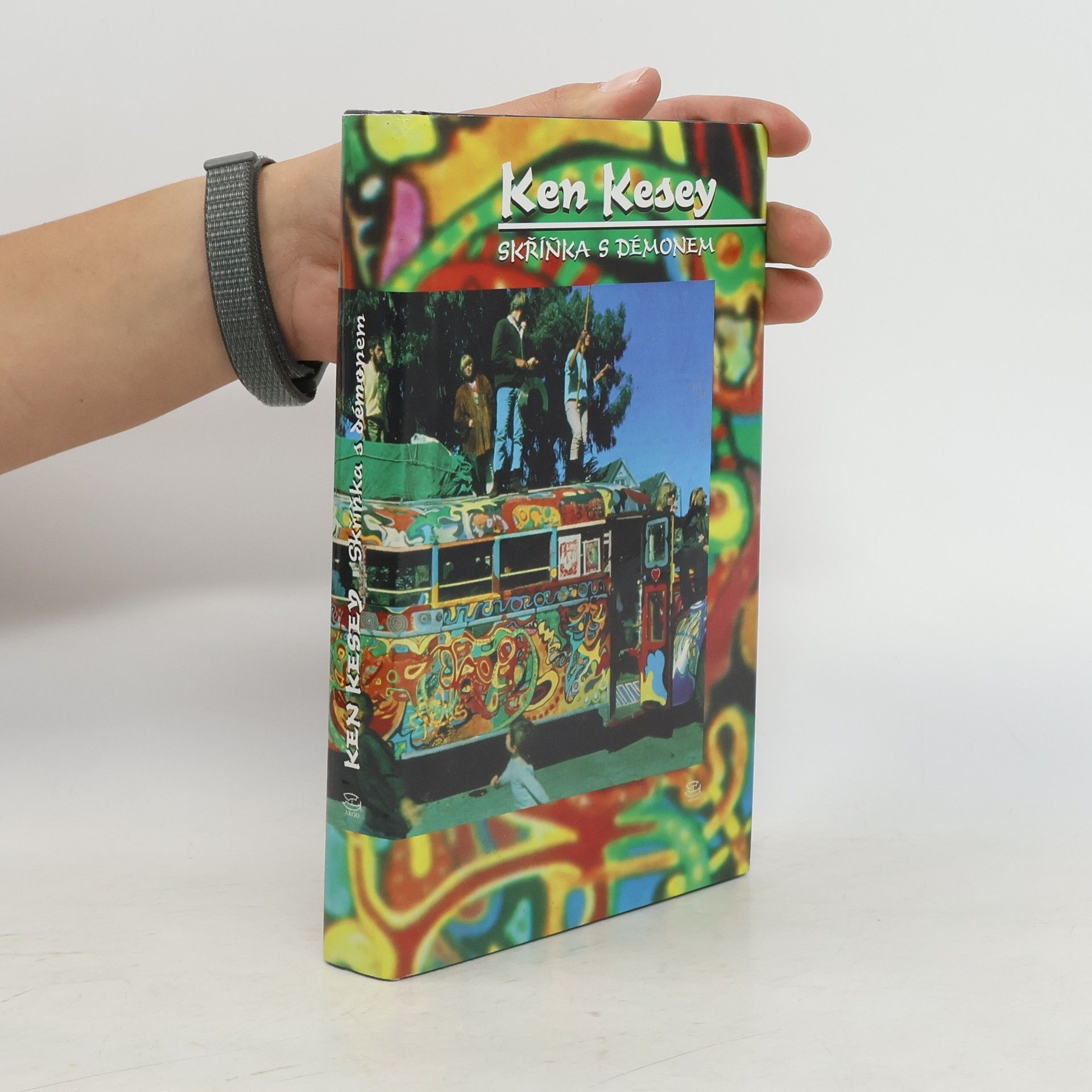 Skříňka s démonem