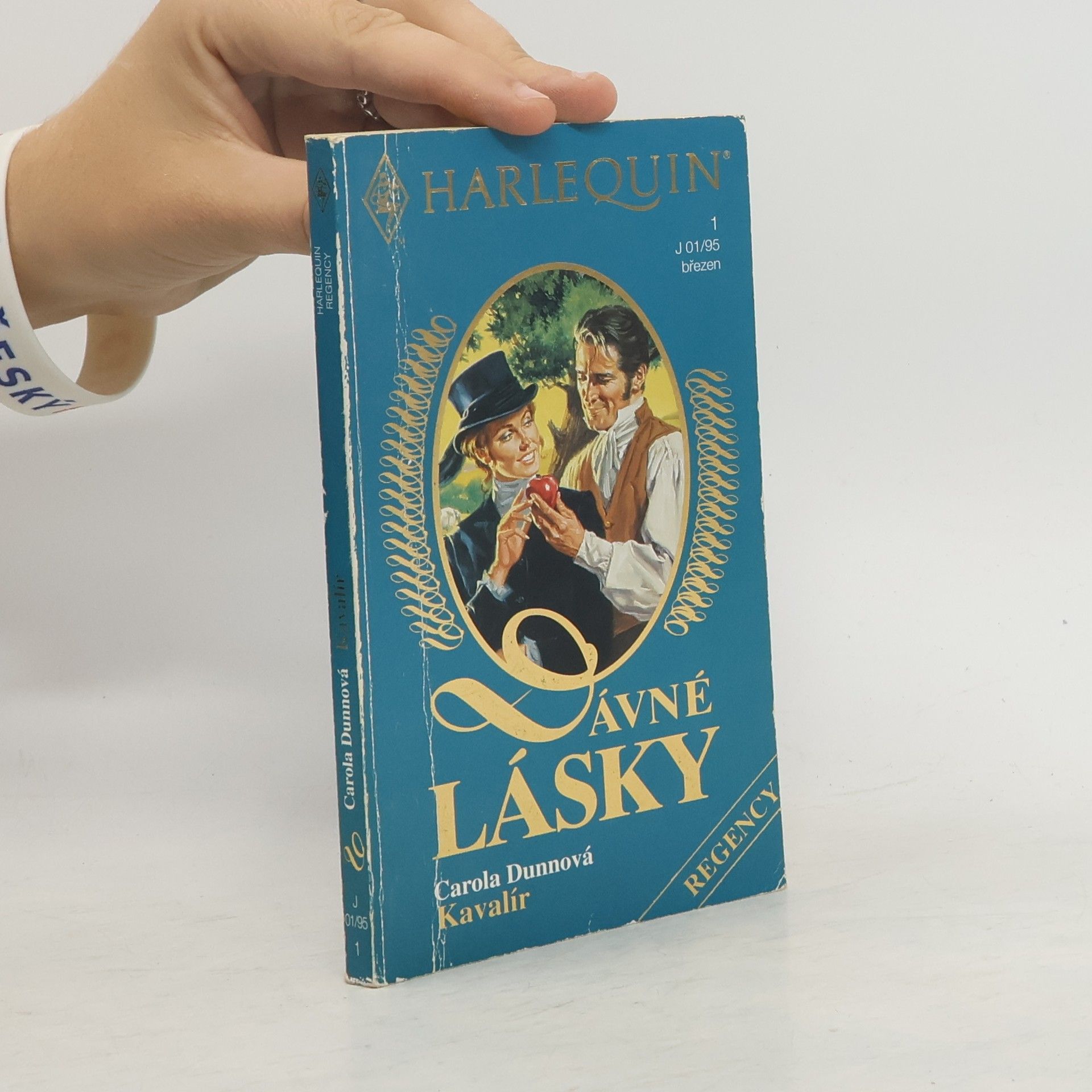 Kavalír. Dávné lásky