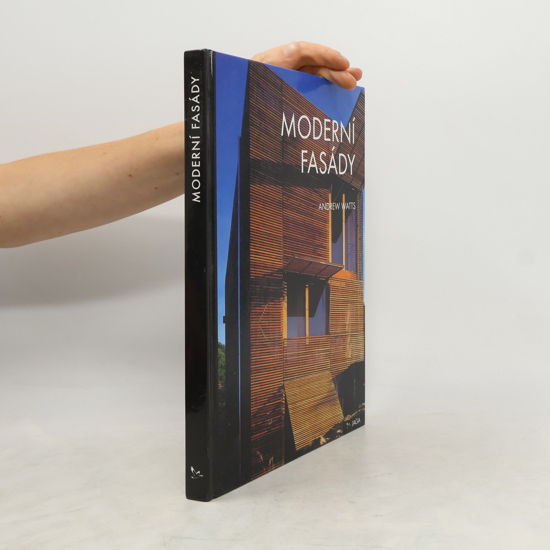 Andrew Watts Moderní fasády