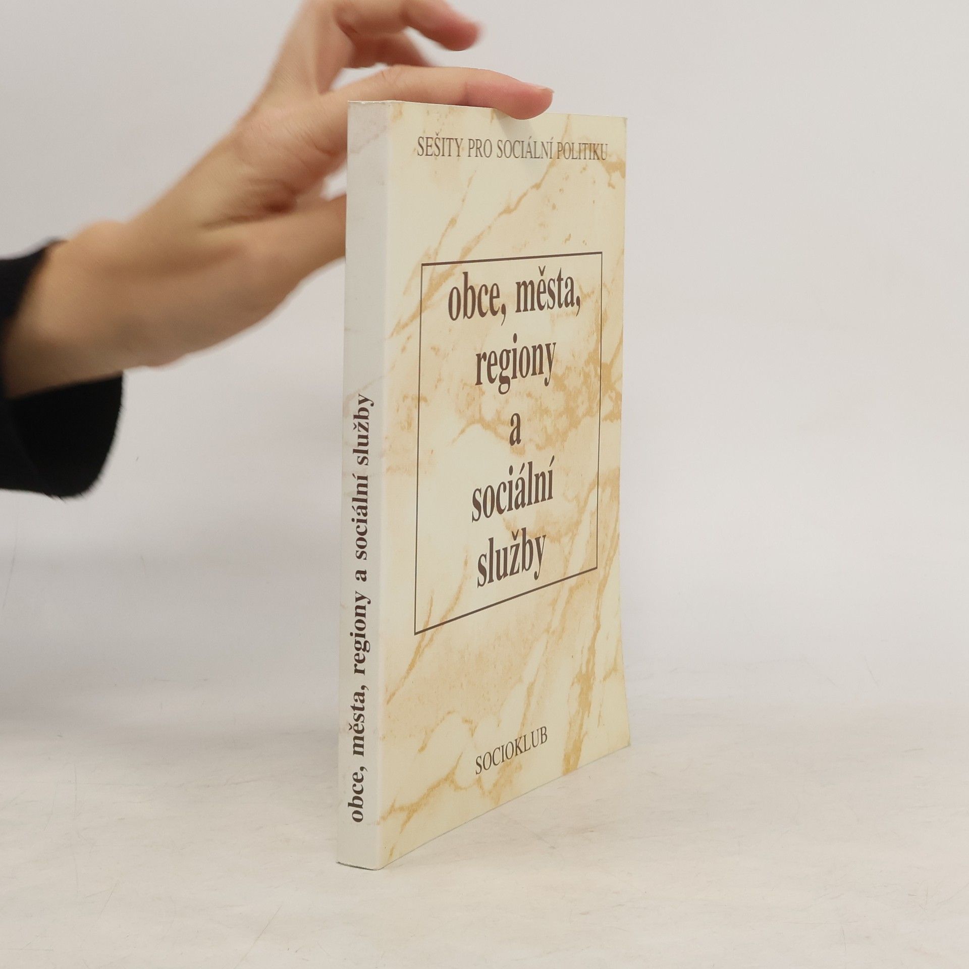 Collectif d'auteurs Obce, města, regiony a sociální služby