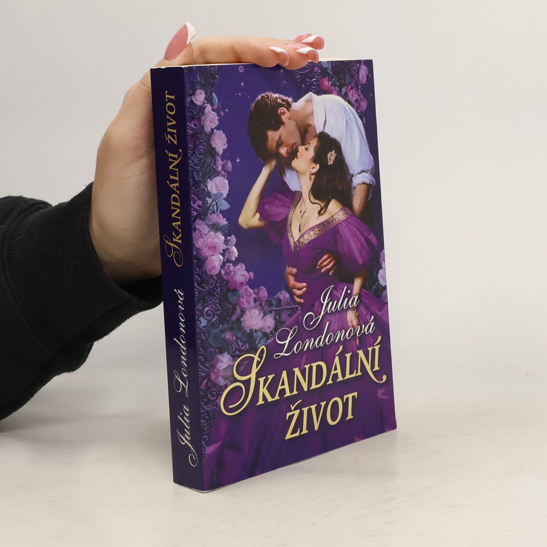 Julia London Skandální život