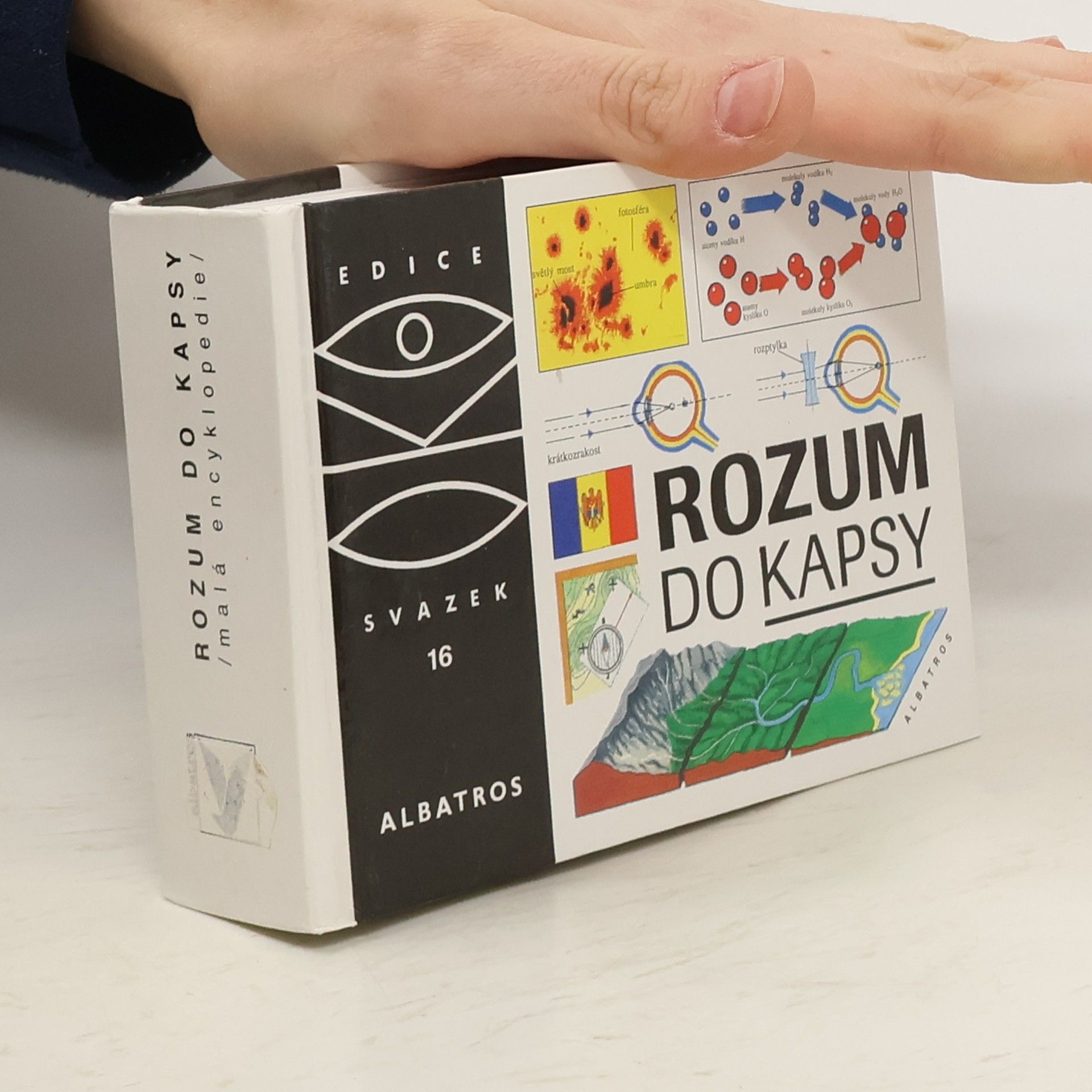 Autorenkollektiv Rozum do kapsy