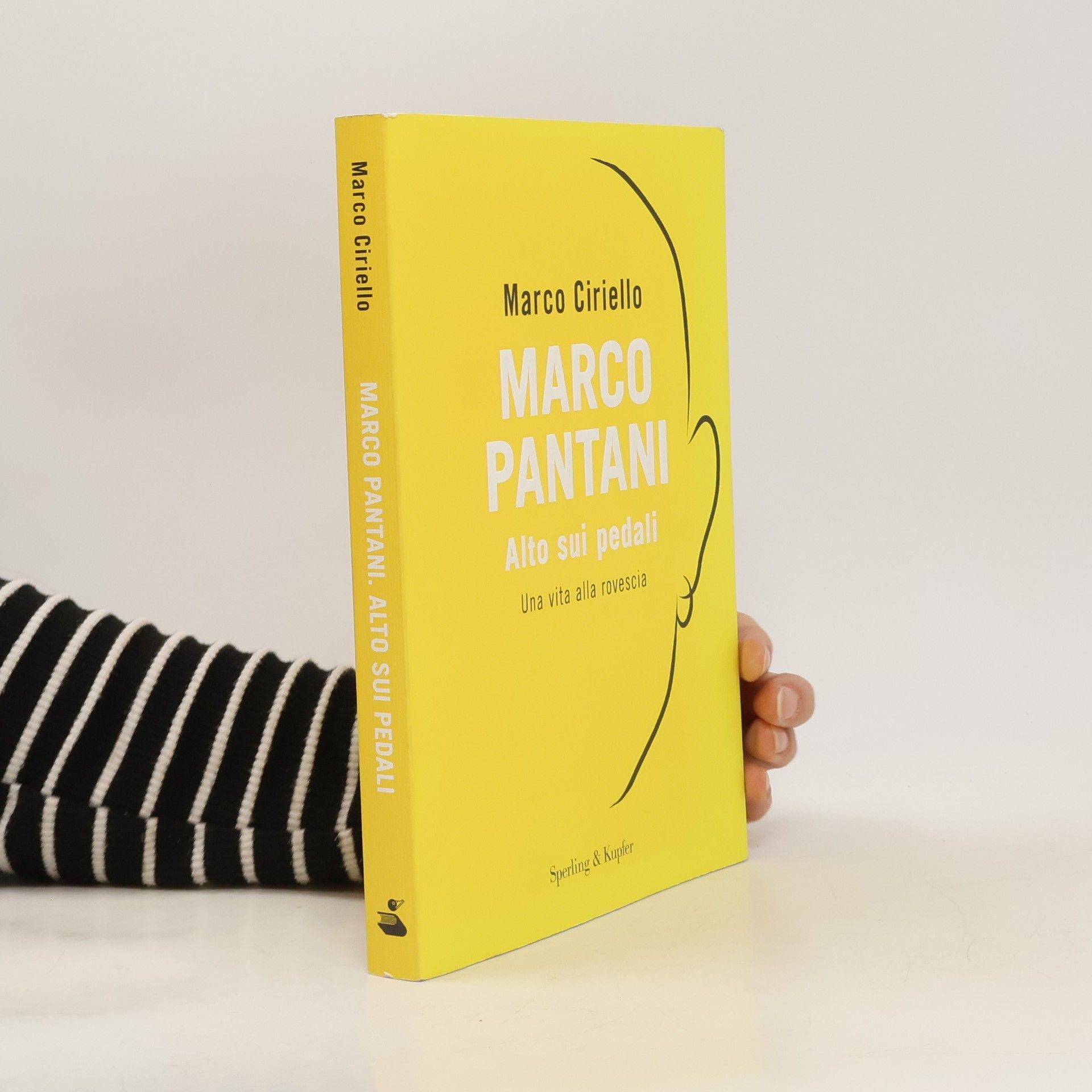 Marco Ciriello Marco Pantani. Alto sui pedali. Una vita alla rovescia