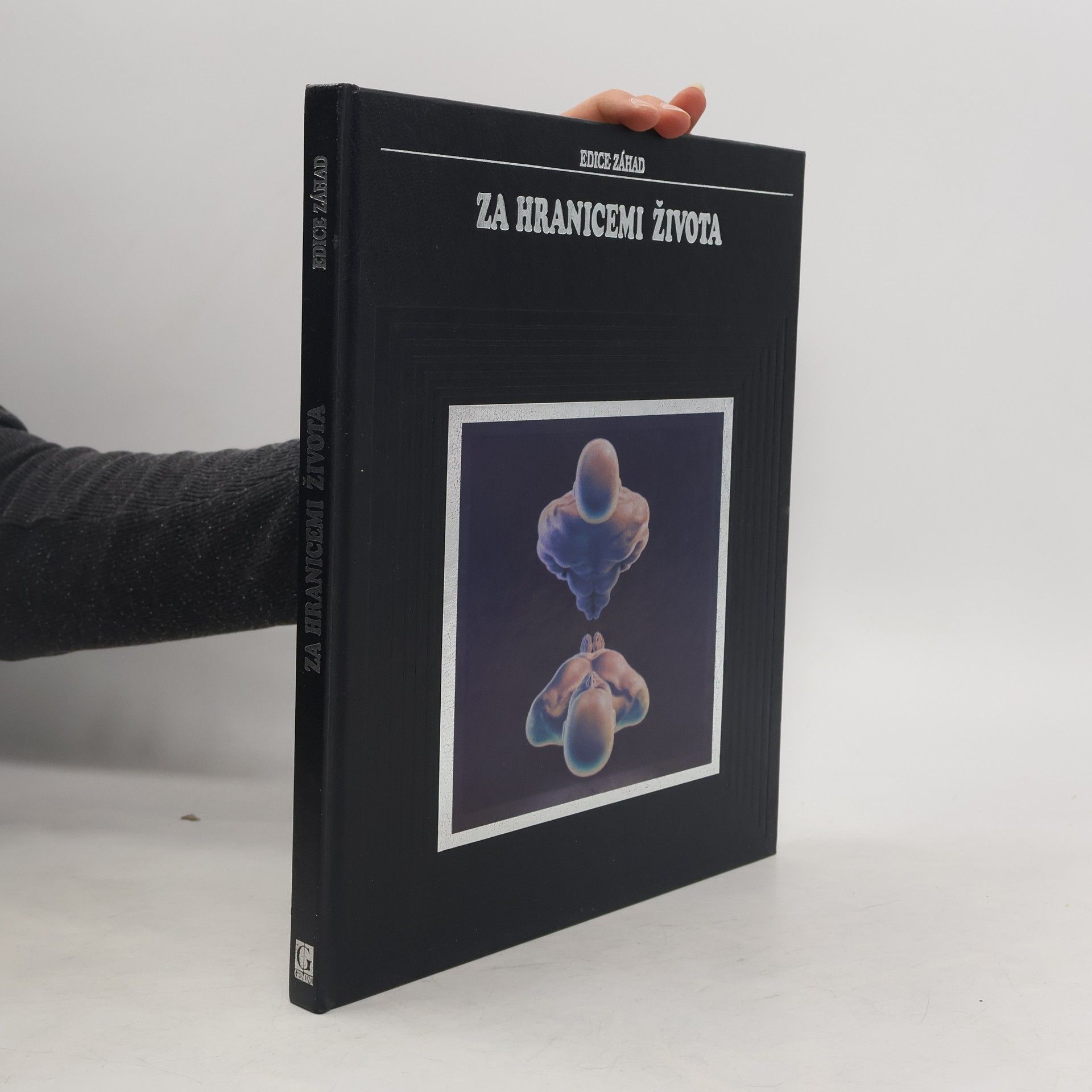 Janet P. Cave Za hranicemi života