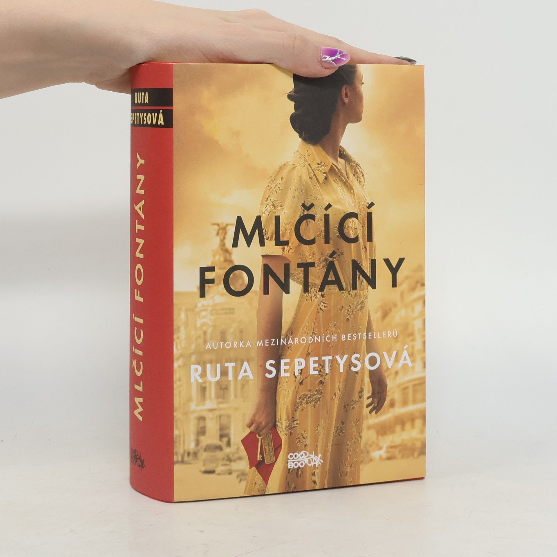 Ruta Sepetys Mlčící fontány