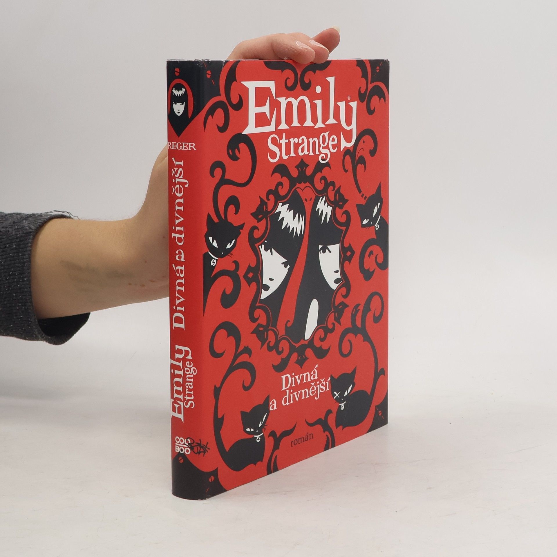 Robert Reger Emily Strange - Divná a divnější