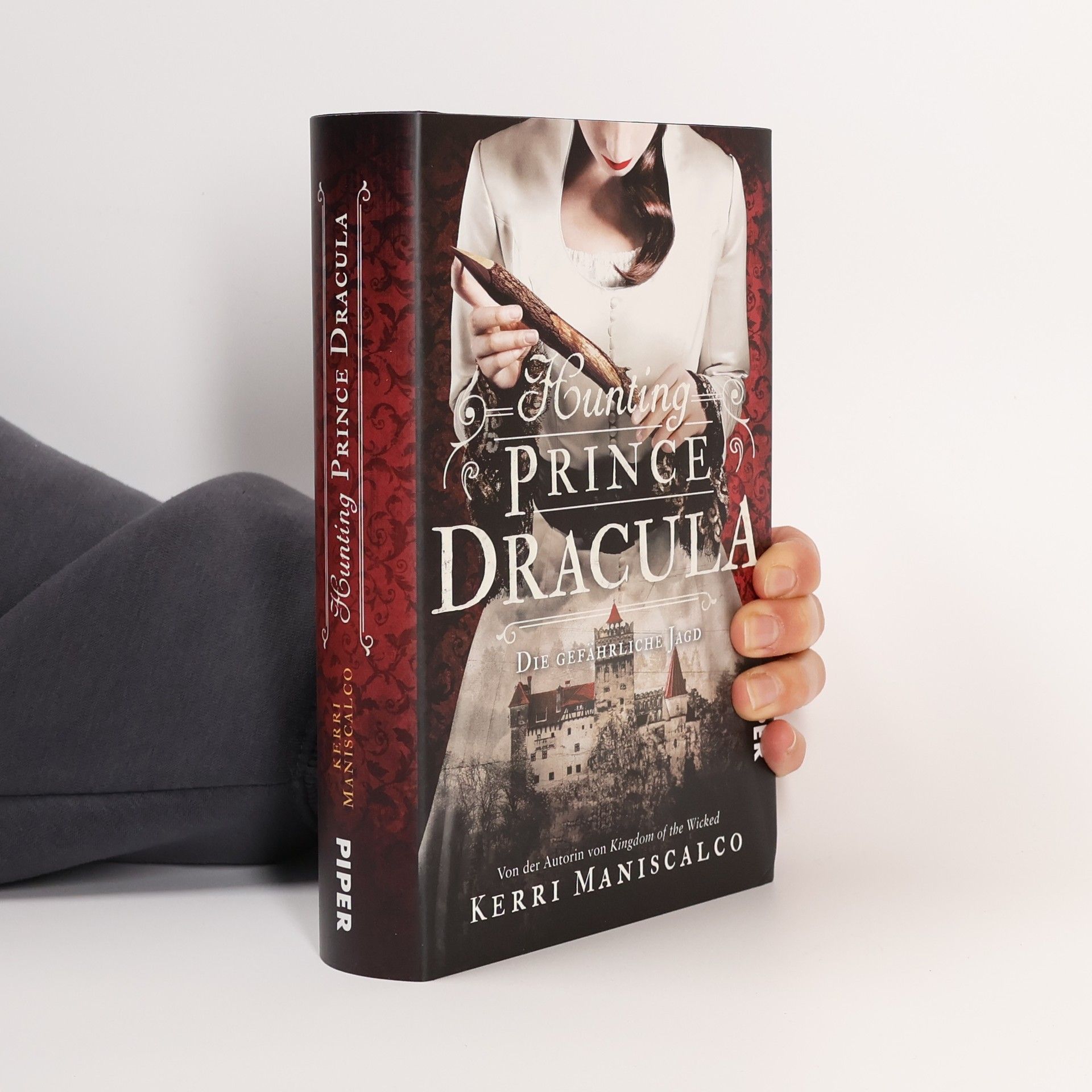 Maniscalco Kerri Hunting Prince Dracula