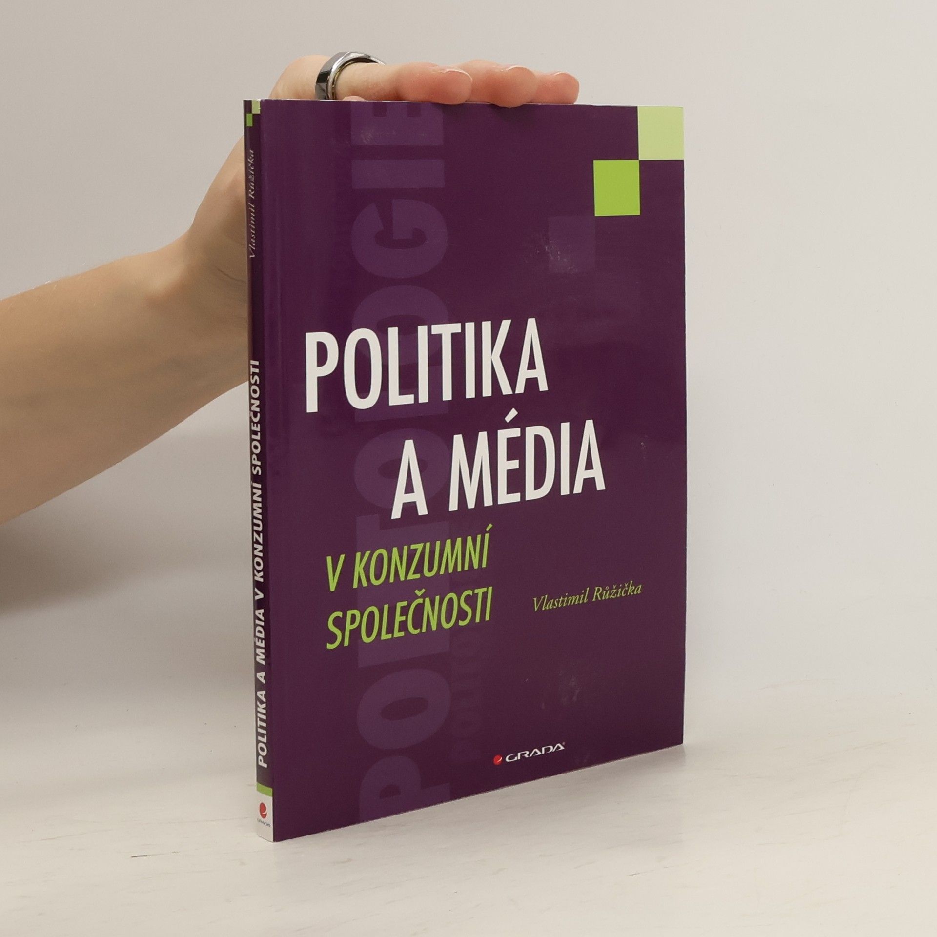 Politika a média