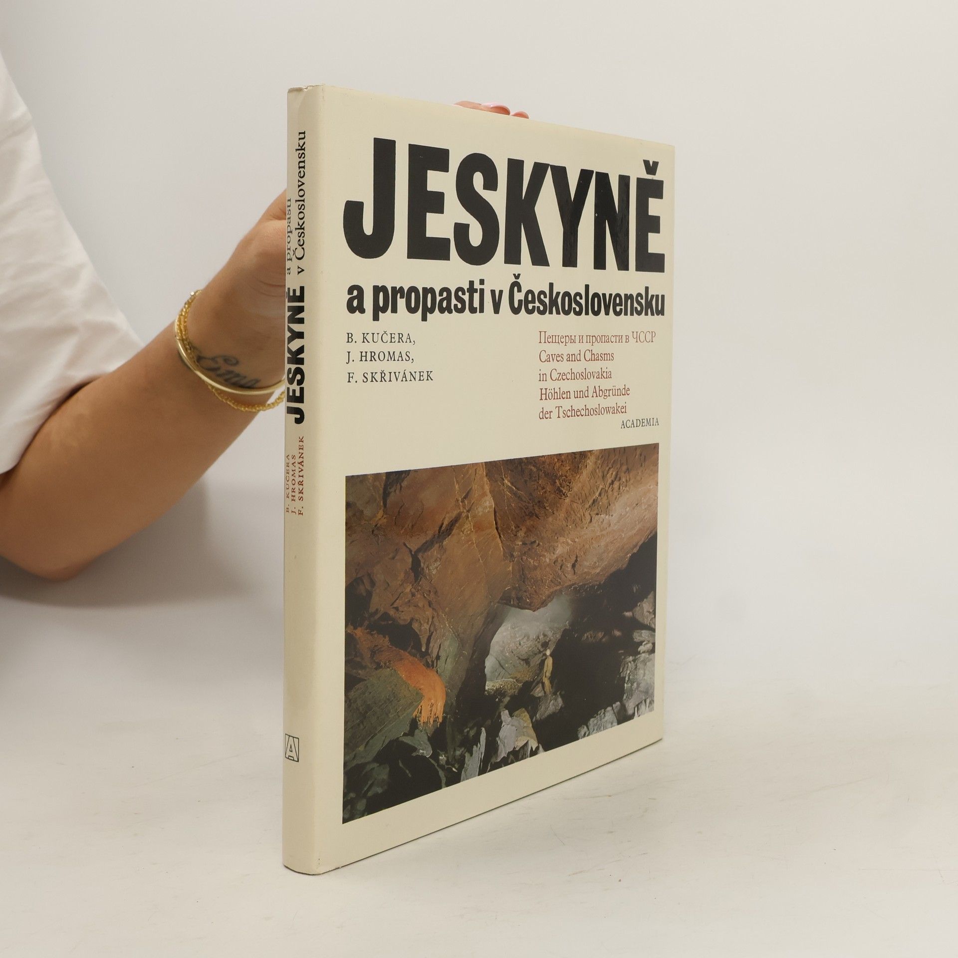Jeskyně a propasti v Československu