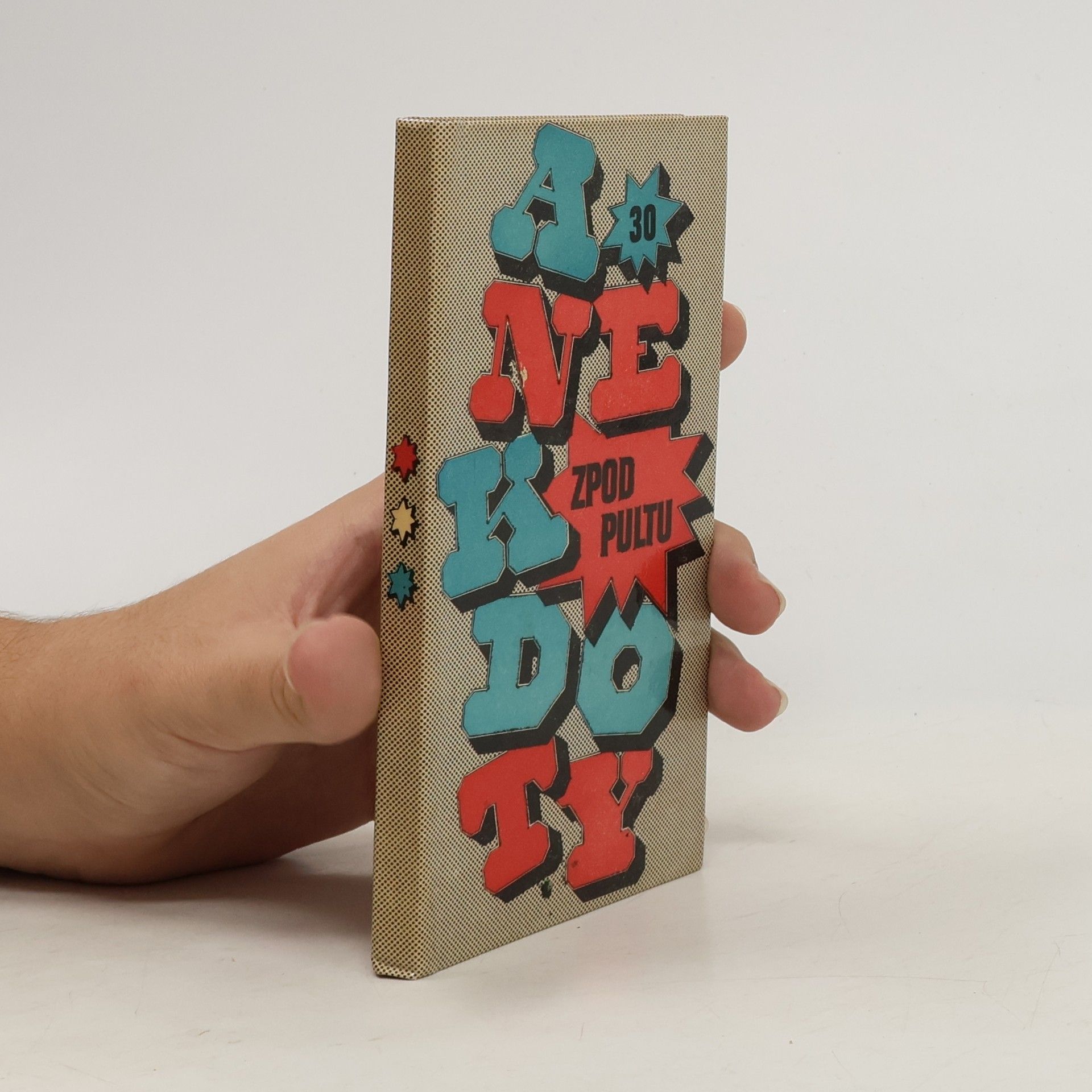 Anekdoty 30. Zpod pultu 