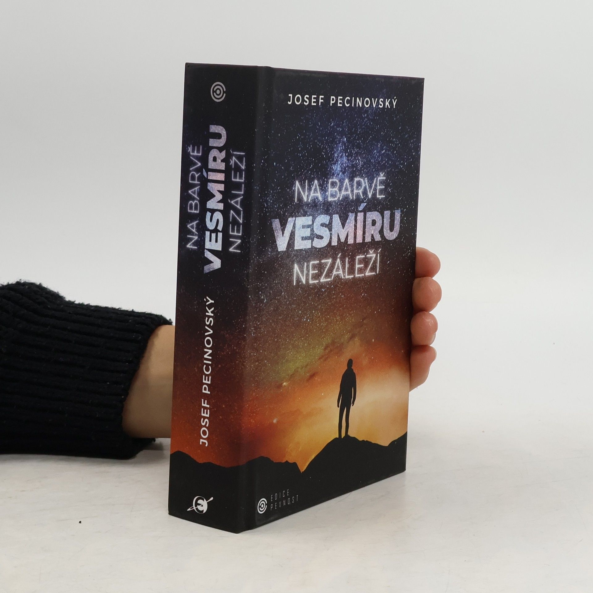 Josef Pecinovský Na barvě vesmíru nezáleží