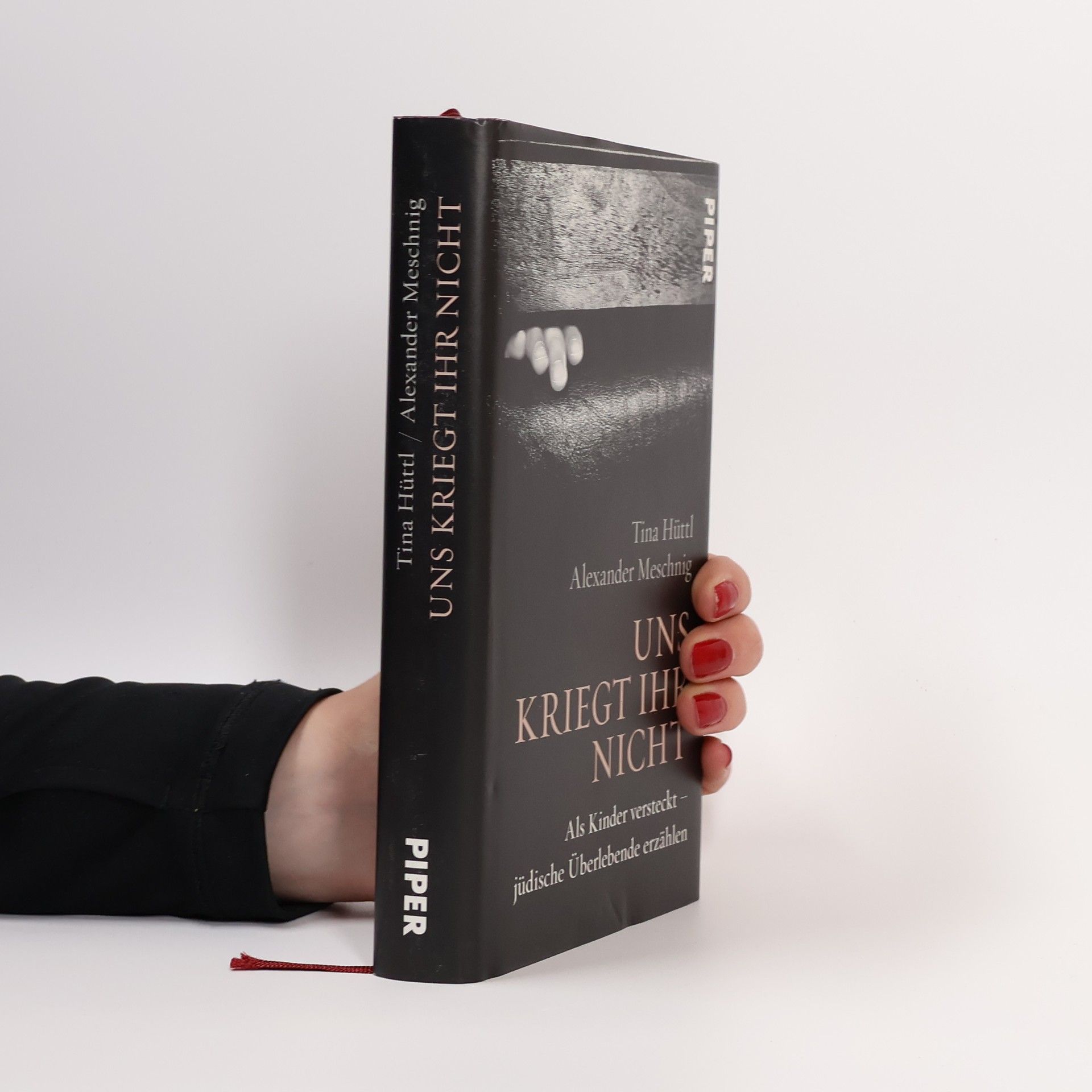 Tina Hüttl Uns kriegt ihr nicht