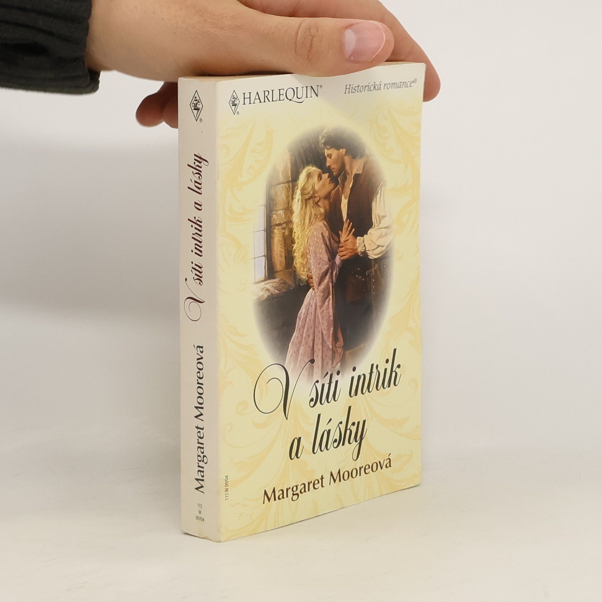 Margaret Moore V síti intrik a lásky