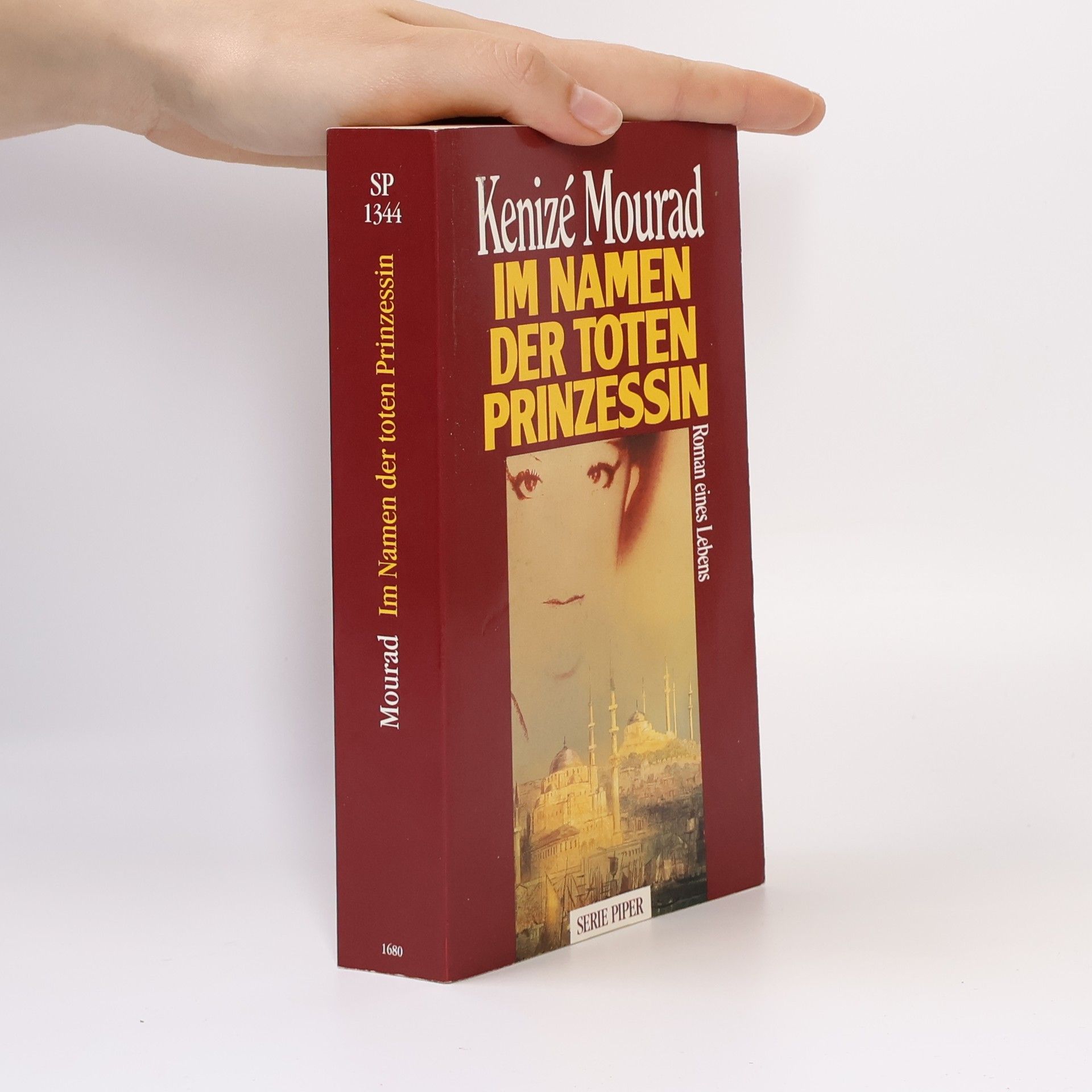 Im Namen der toten Prinzessin