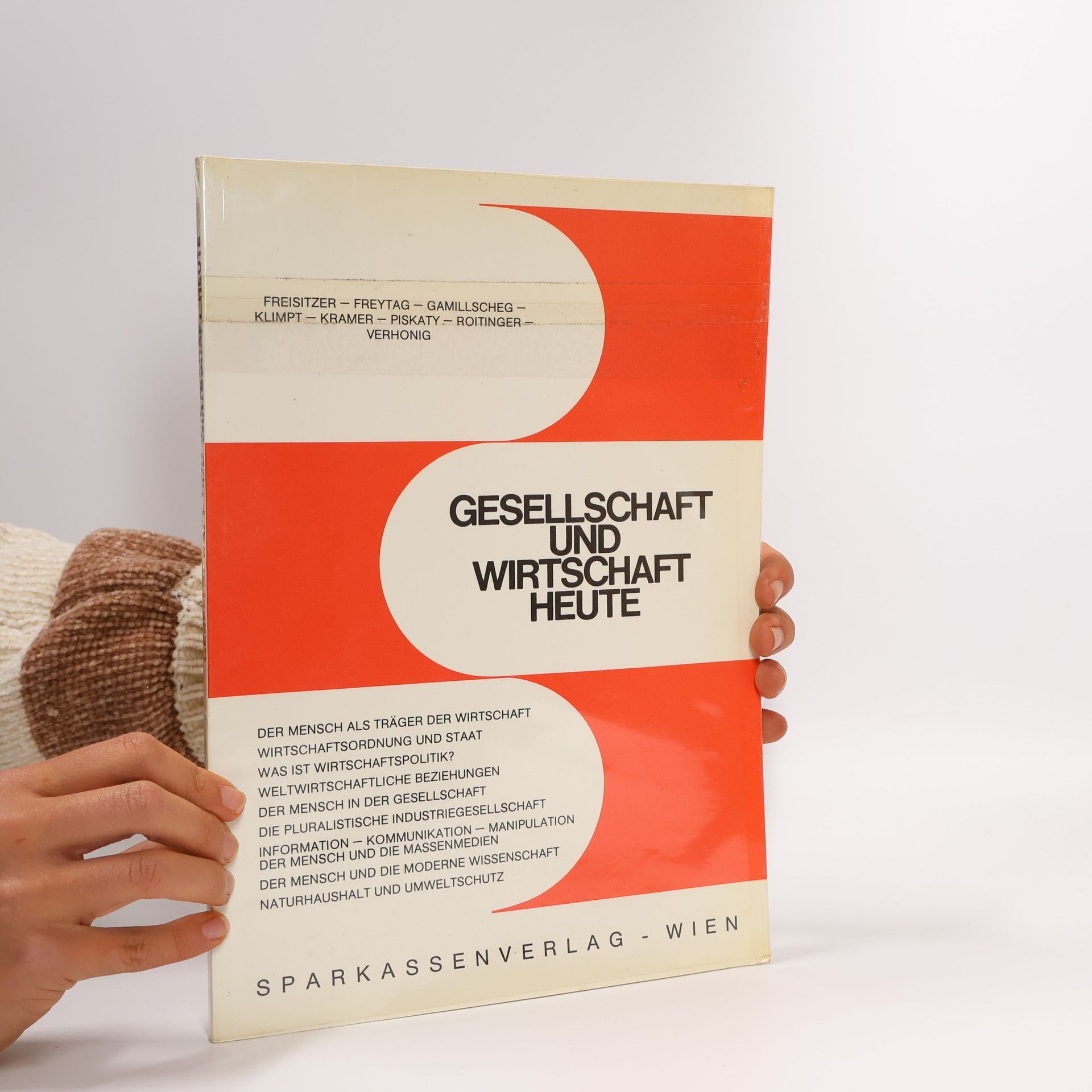 Collectif d'auteurs Gesellschaft und Wirtschaft Heute