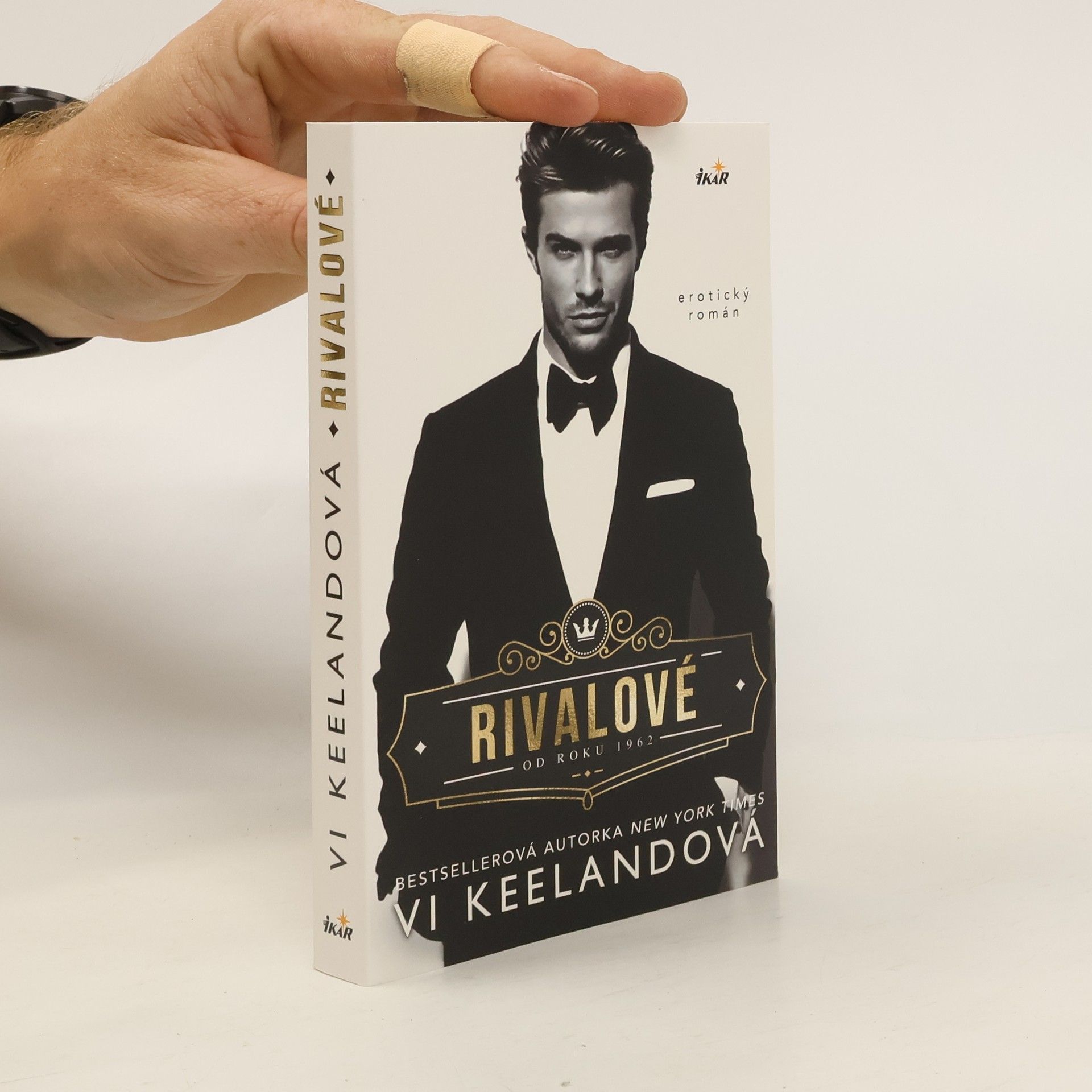 Vi Keeland Rivalové od roku 1962