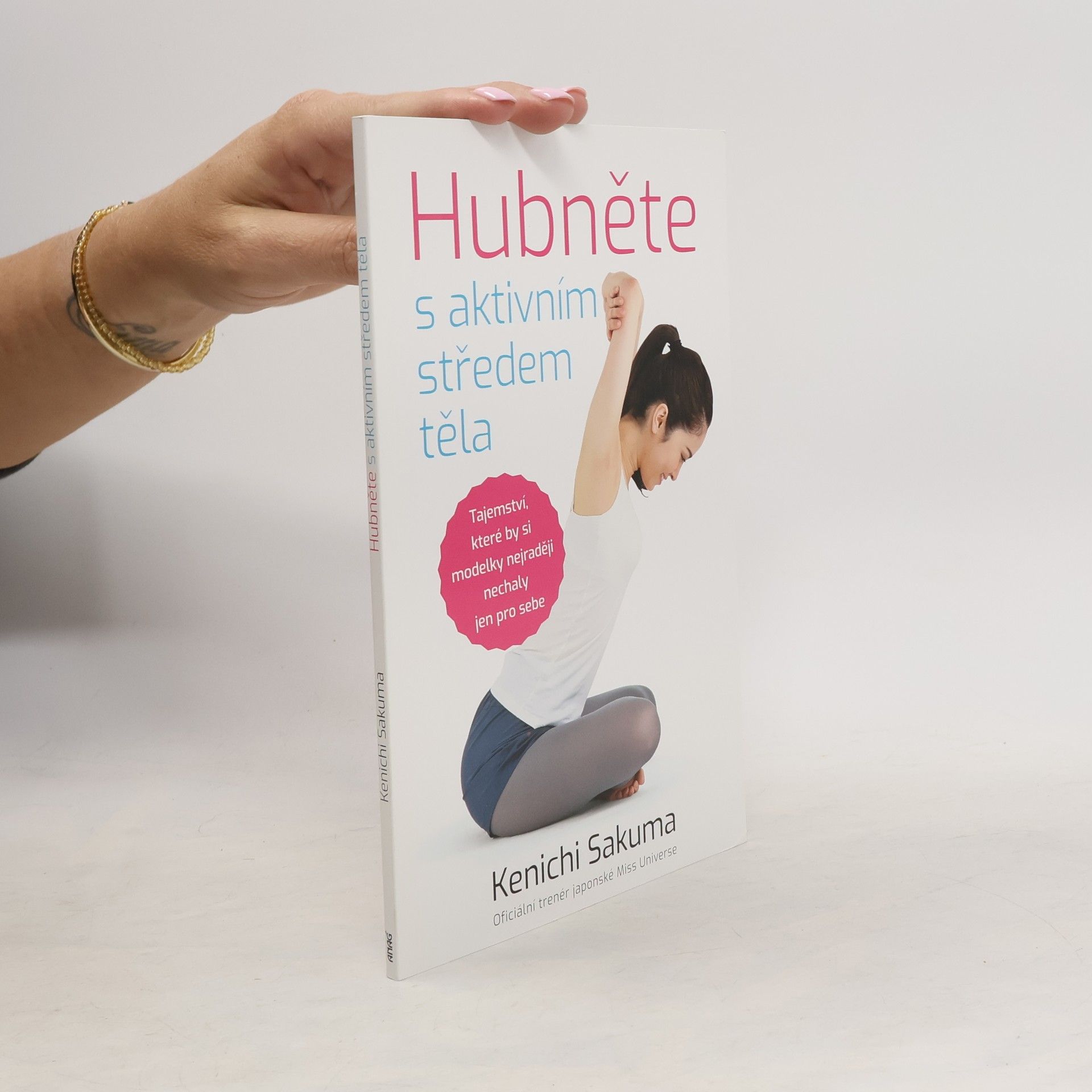 Kenichi Sakuma Hubněte s aktivním středem těla