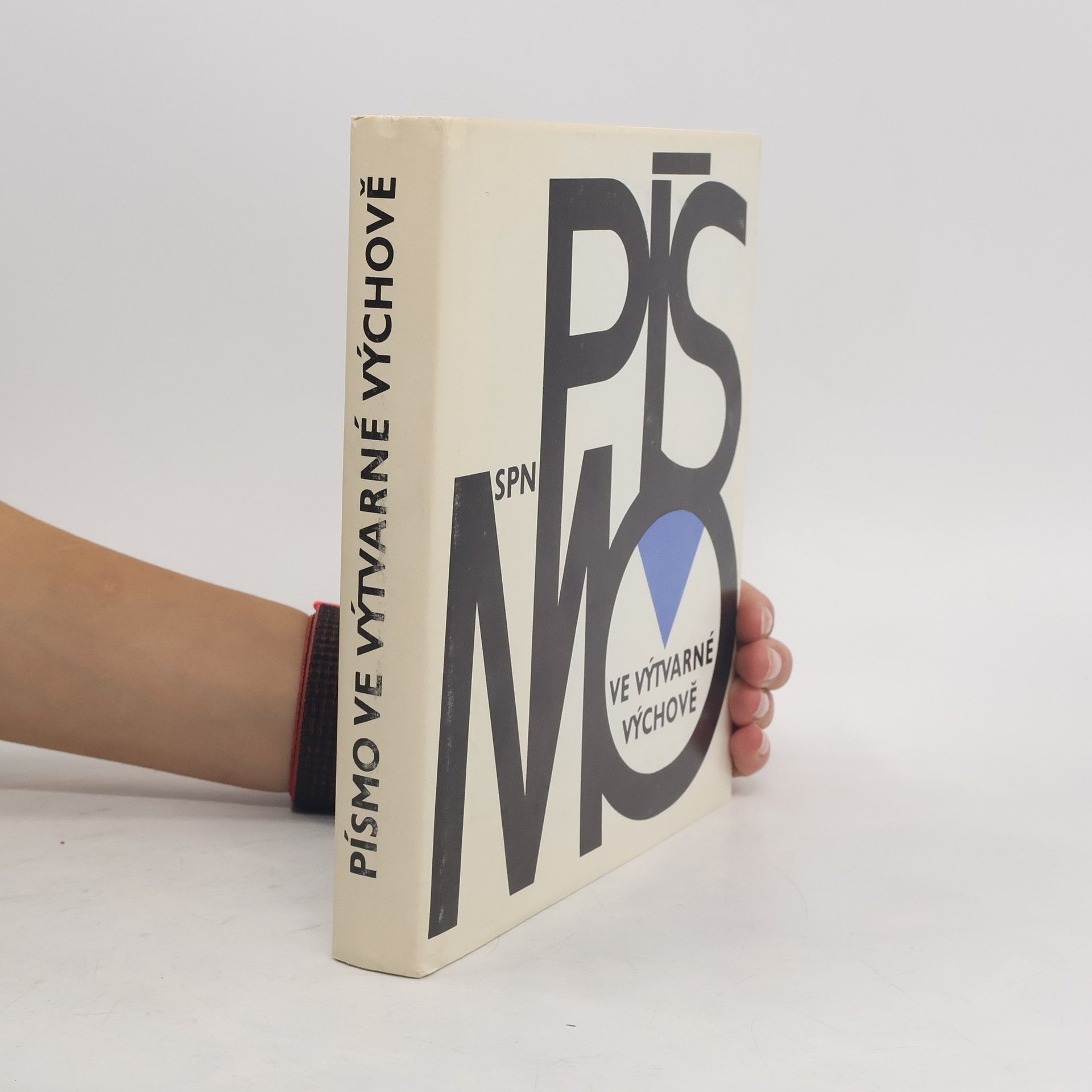 Písmo ve výtvarné výchově