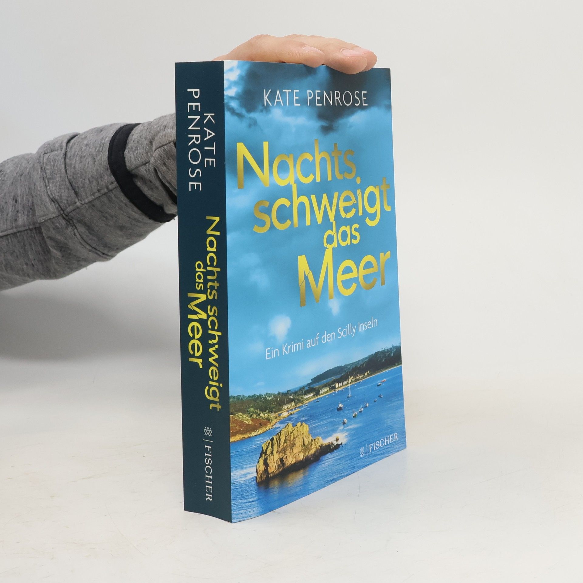 Nachts schweigt das Meer : Ein Krimi auf den Scilly-Inseln