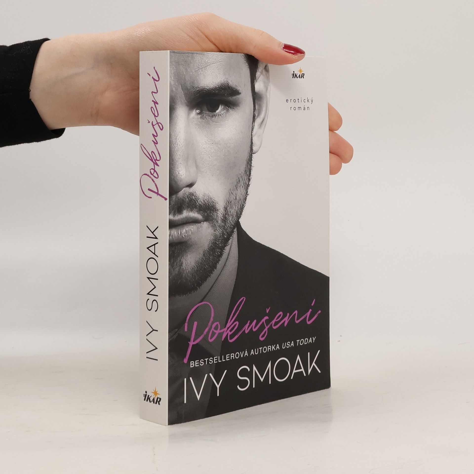 Ivy Smoak Pokušení