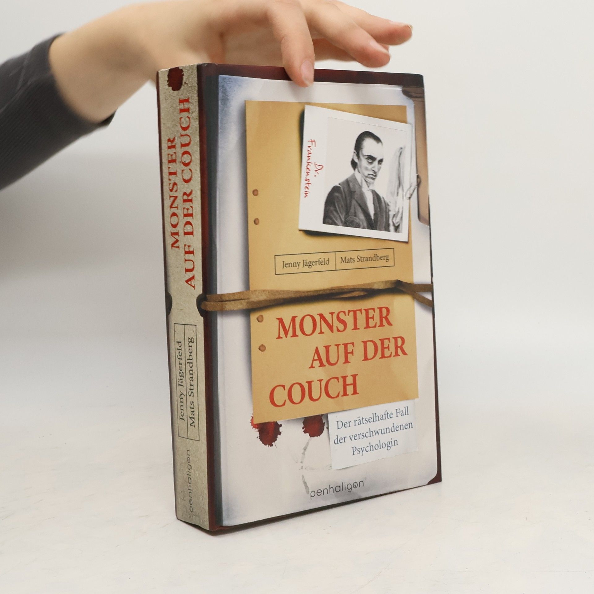 Mats Strandberg Monster auf der Couch