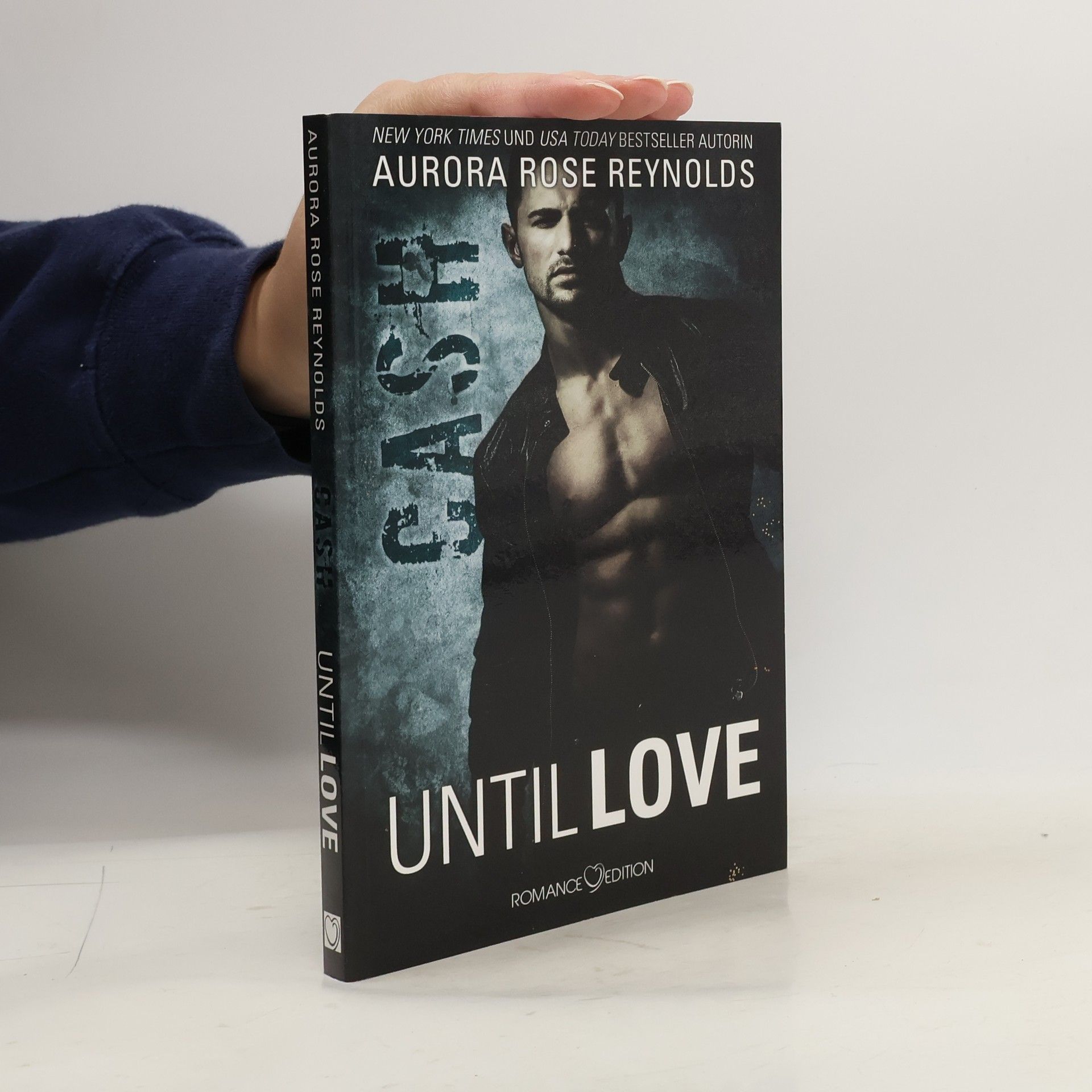 Aurora Rose Reynolds Until love - Cash