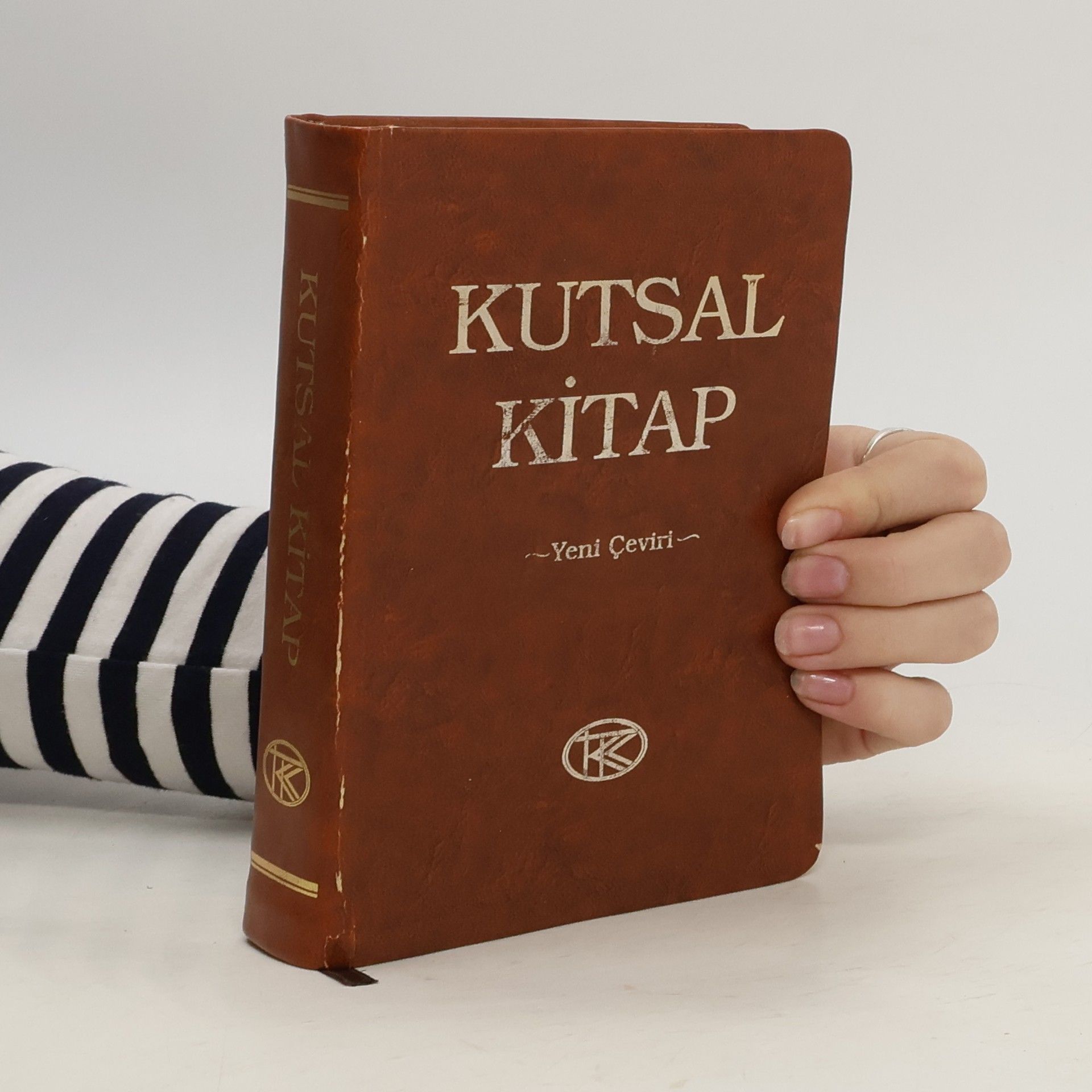 Collectif d'auteurs Kutsal kitap