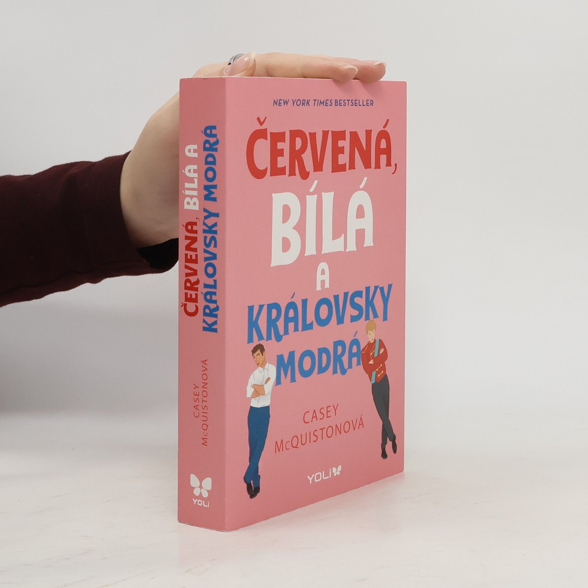 Casey McQuiston Červená, bílá a královsky modrá