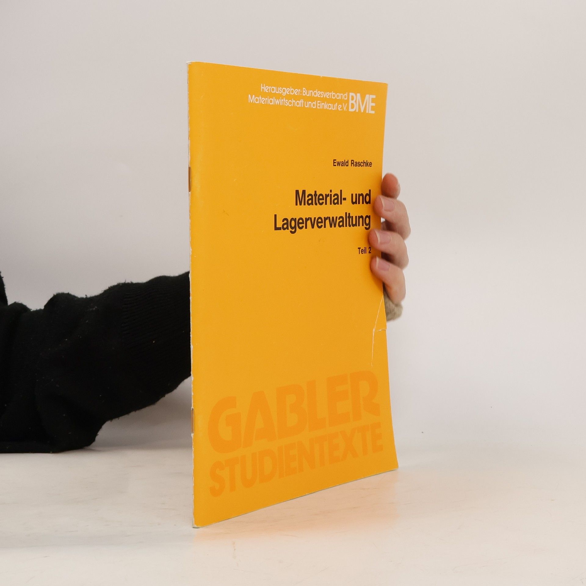 Collectif d'auteurs Material- und Lagerverwaltung