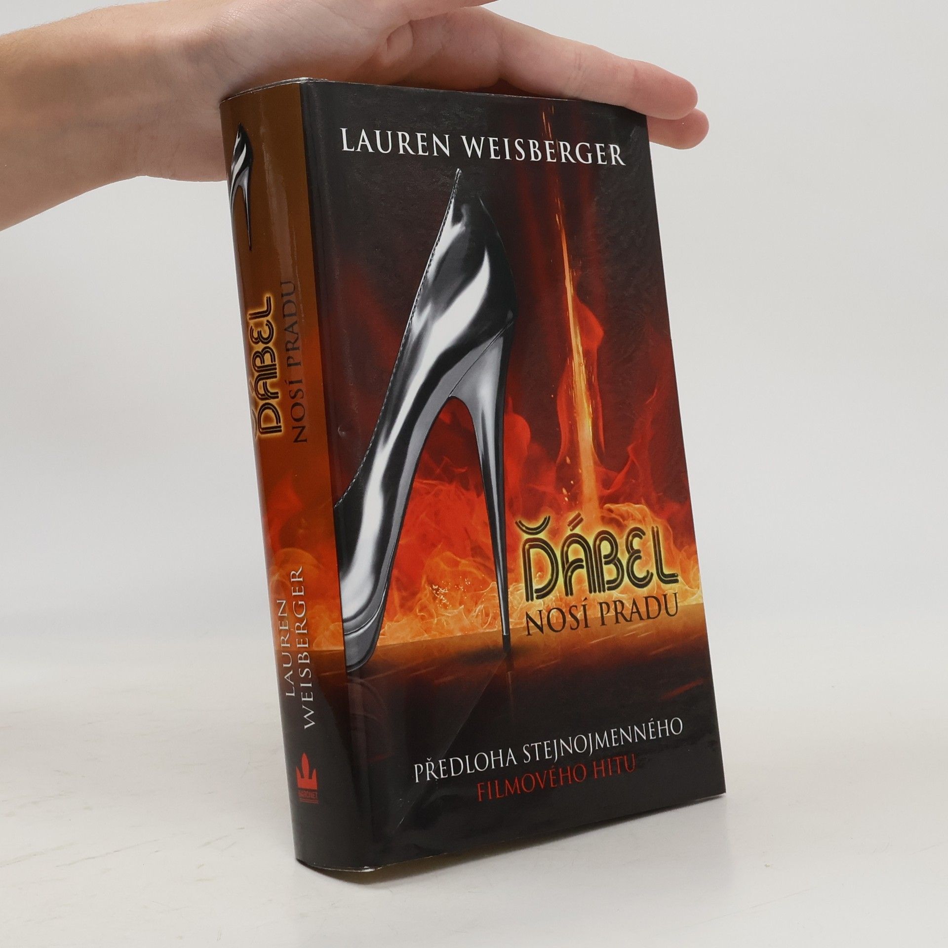 Lauren Weisberger Ďábel nosí Pradu