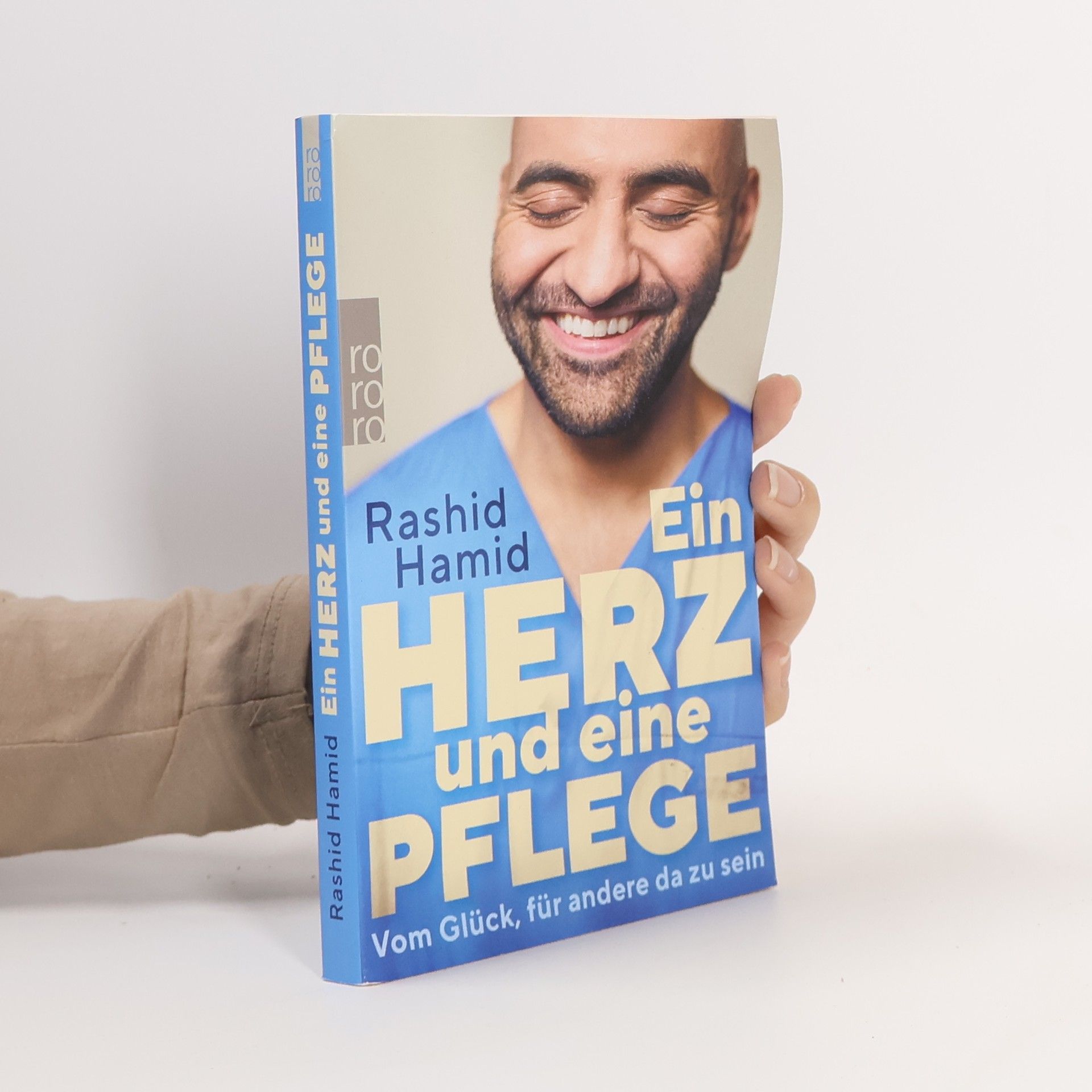 Ein Herz und eine Pflege